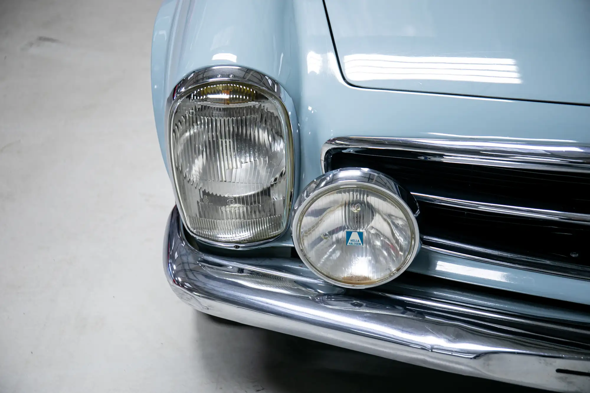 1966 Mercedes-Benz 230SL Pagoda-Sold