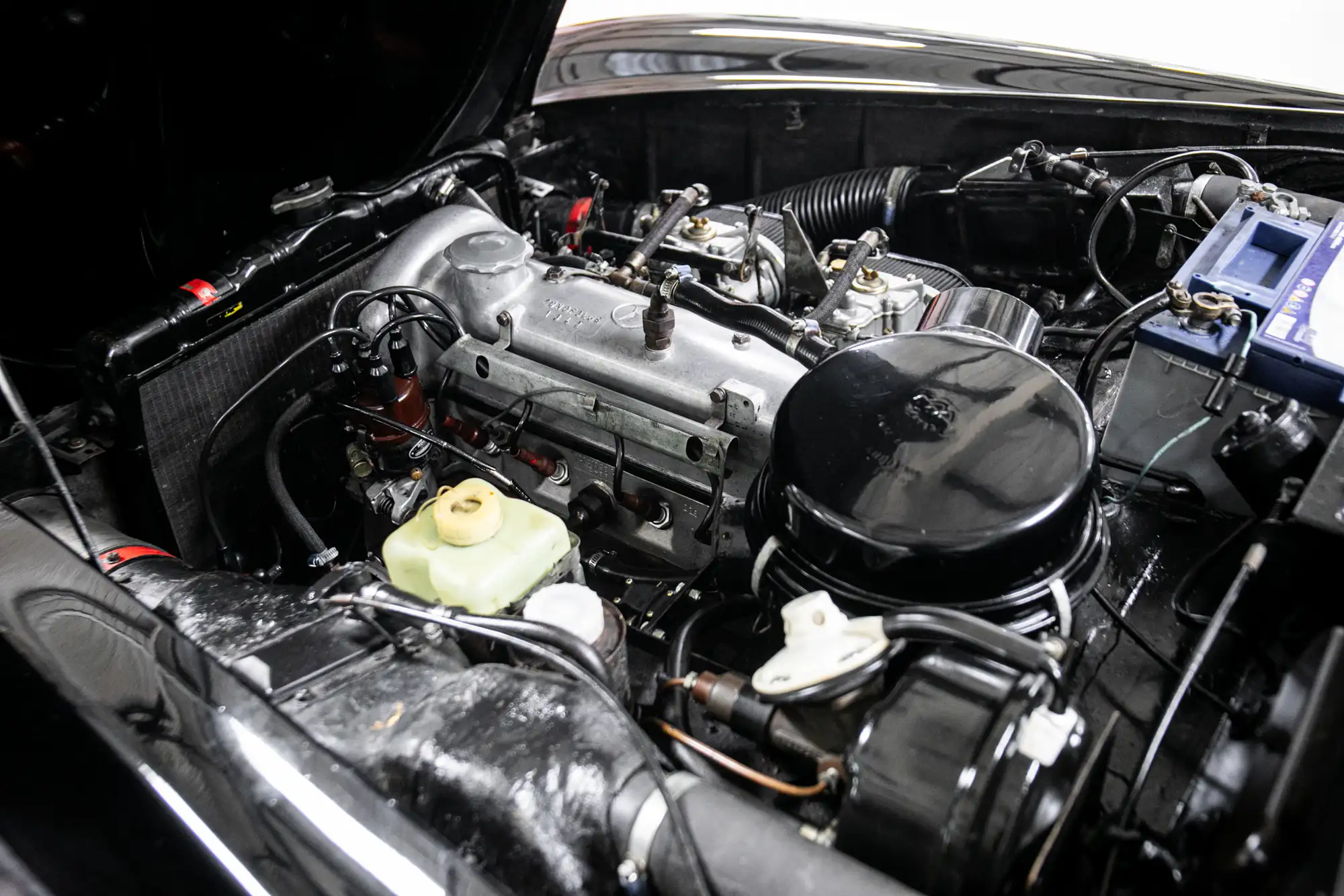 1956 Mercedes-Benz 190 SL-Sold