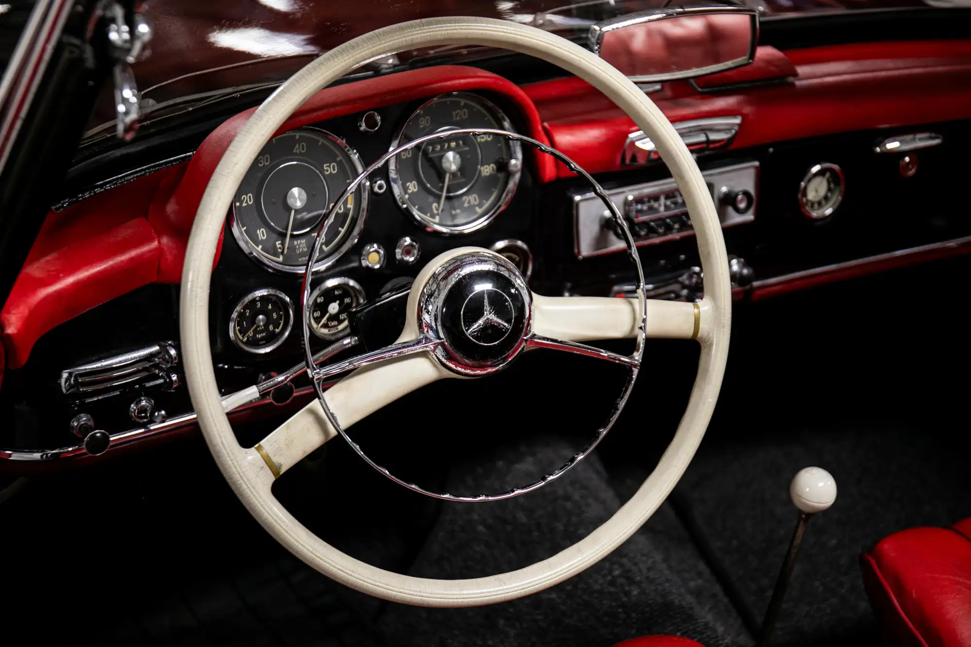 1956 Mercedes-Benz 190 SL-Sold