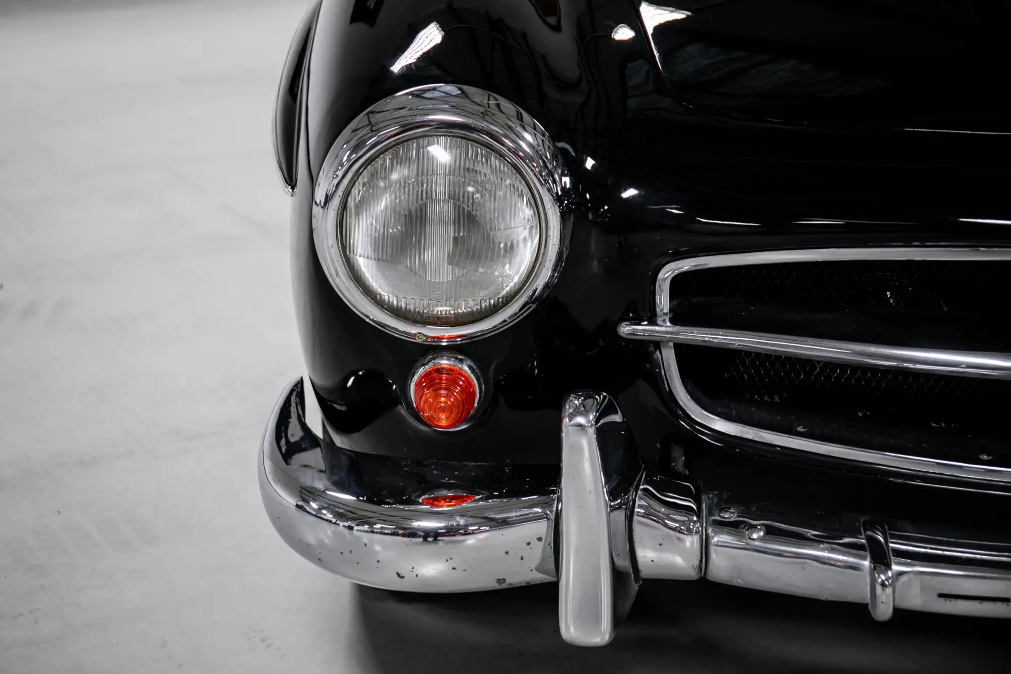 1956 Mercedes-Benz 190 SL-Sold