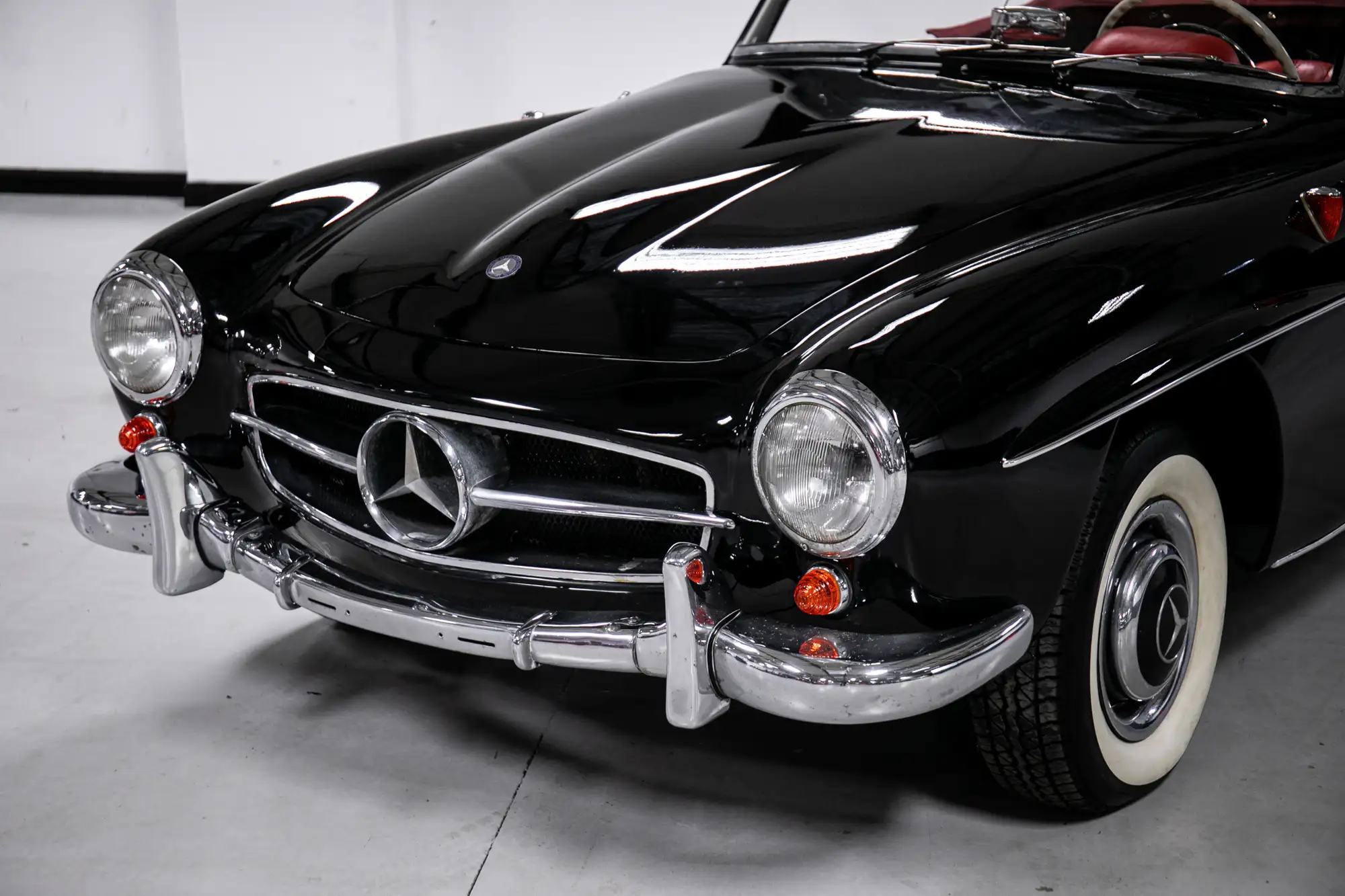 1956 Mercedes-Benz 190 SL-Sold