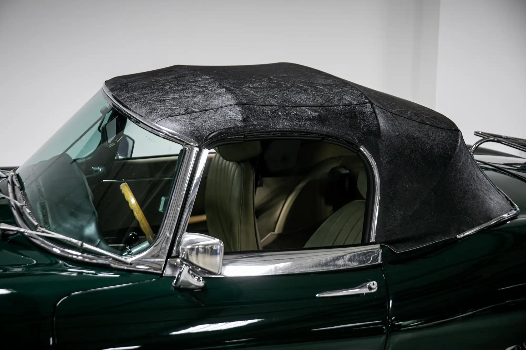 1970 Jaguar E-Type Series 2 4.2-Litre Roadster-Sold