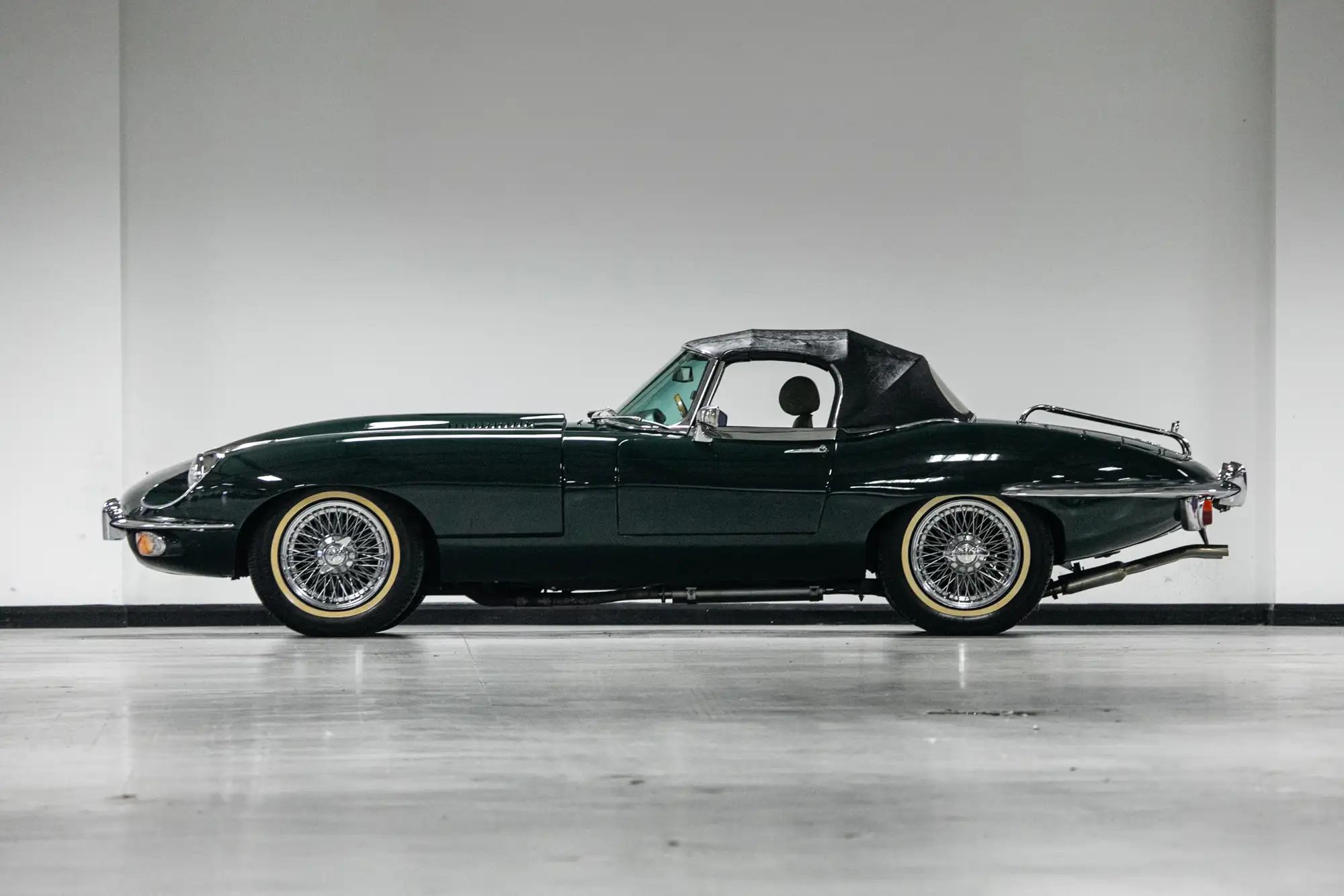 1970 Jaguar E-Type Series 2 4.2-Litre Roadster-Sold