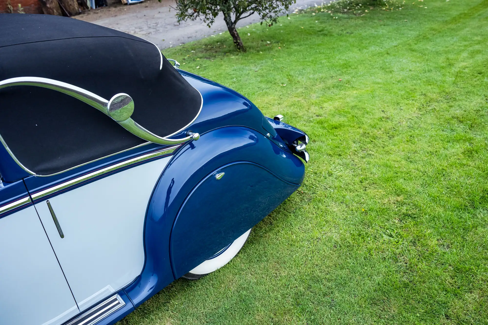 1950 Jaguar Mk V Drophead Coupé-Sold