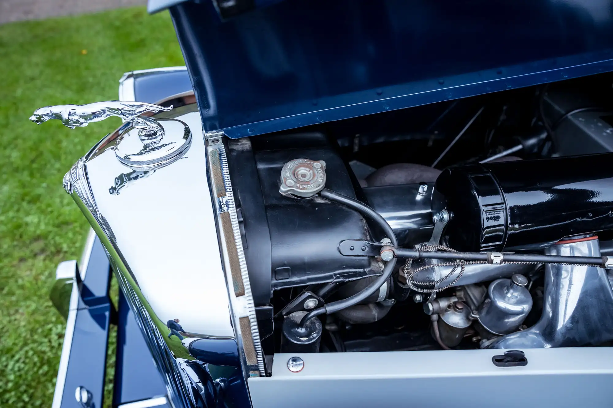 1950 Jaguar Mk V Drophead Coupé-Sold
