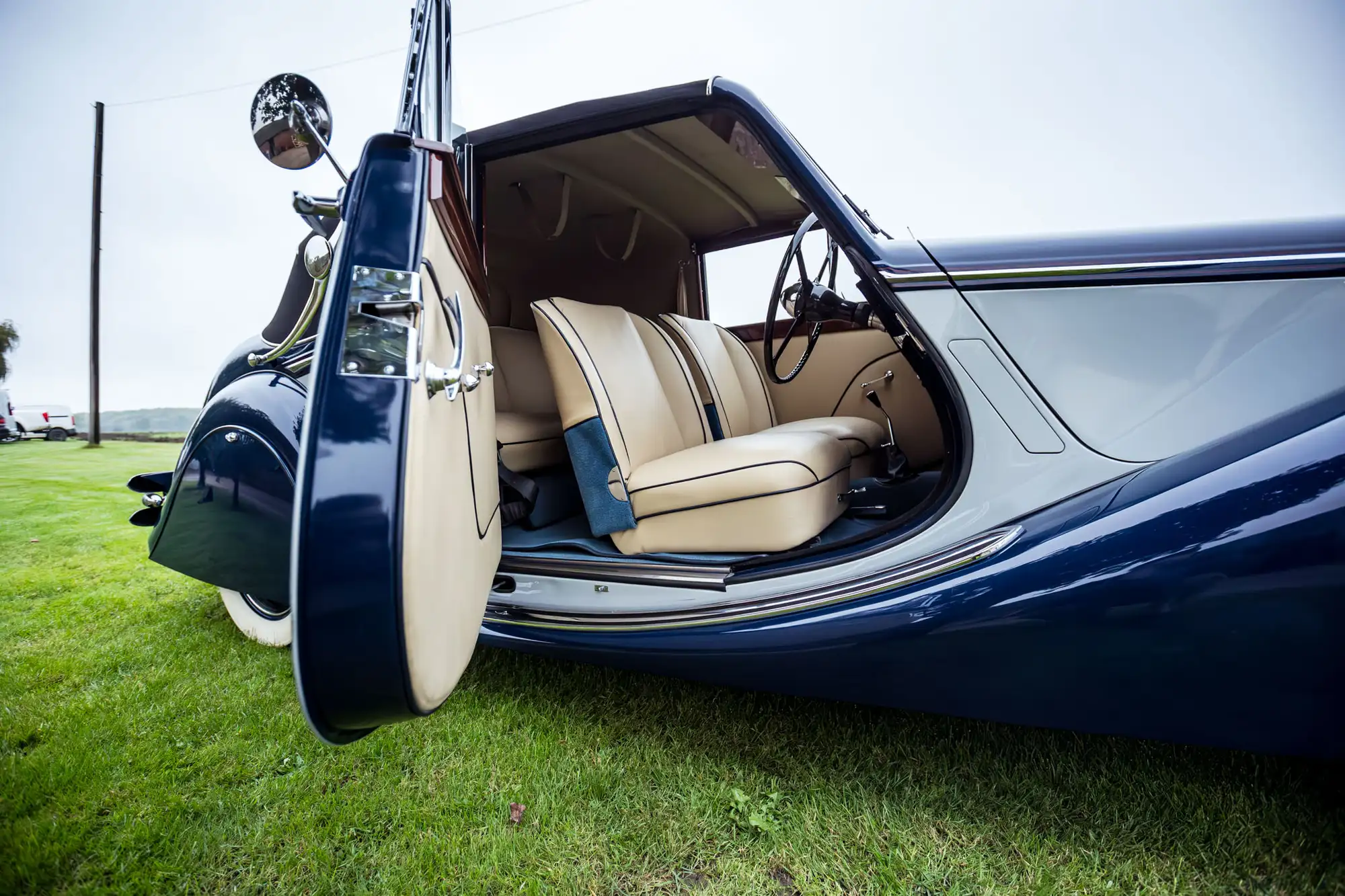 1950 Jaguar Mk V Drophead Coupé-Sold