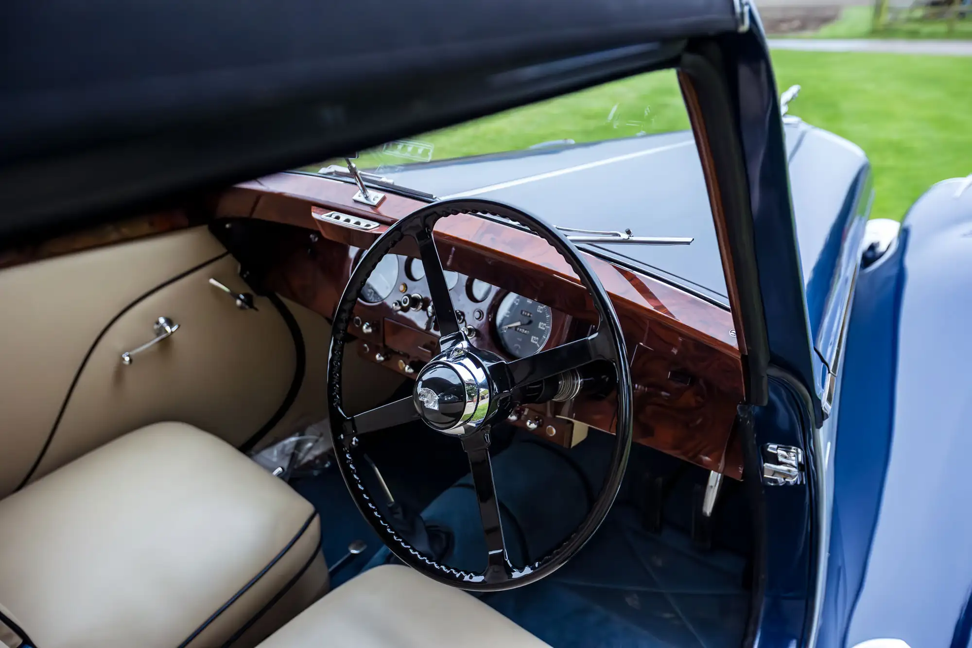 1950 Jaguar Mk V Drophead Coupé-Sold