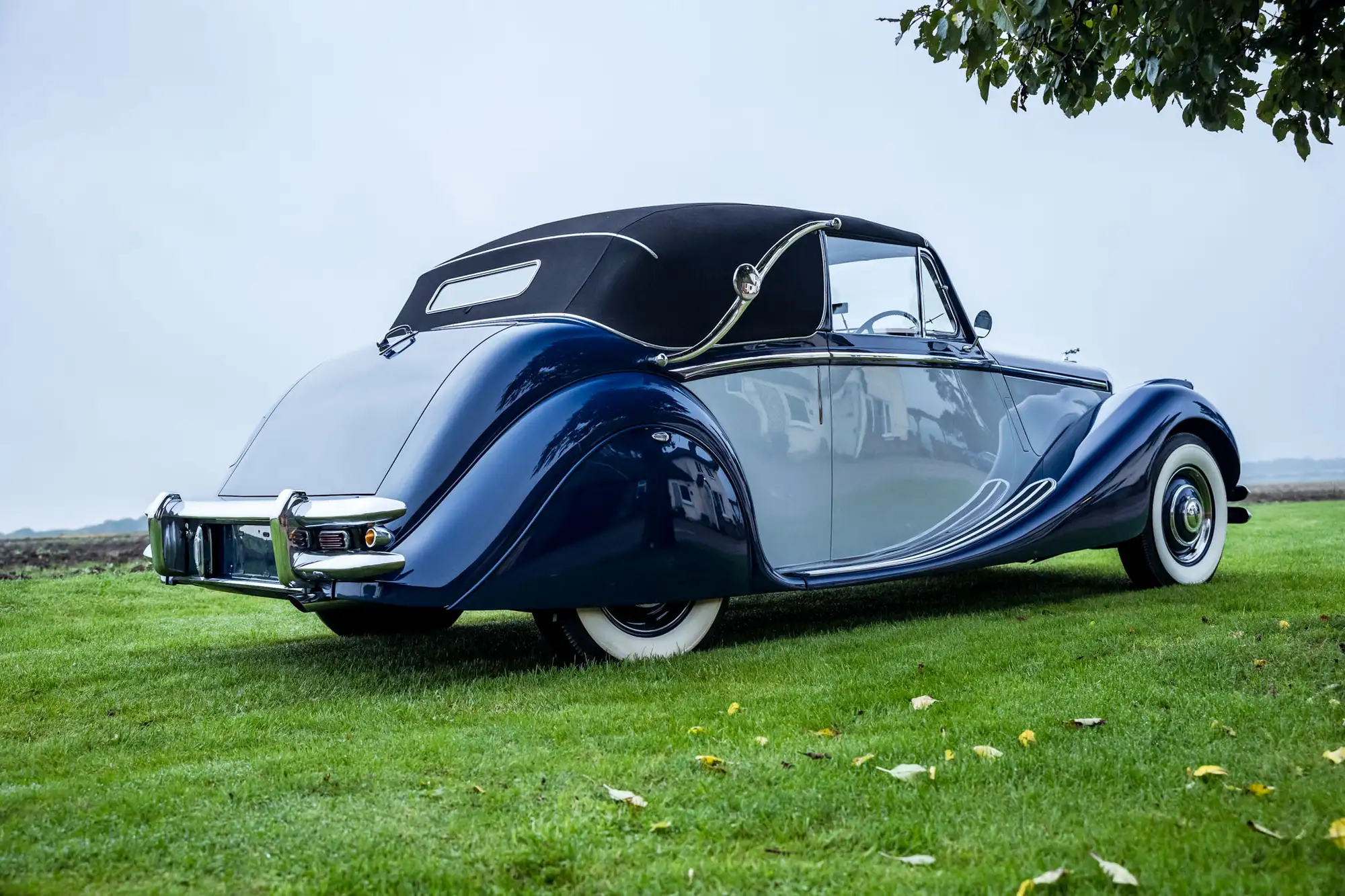 1950 Jaguar Mk V Drophead Coupé-Sold