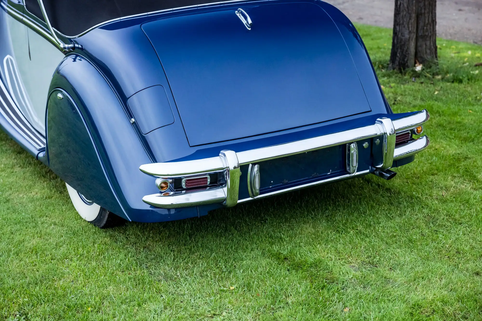 1950 Jaguar Mk V Drophead Coupé-Sold