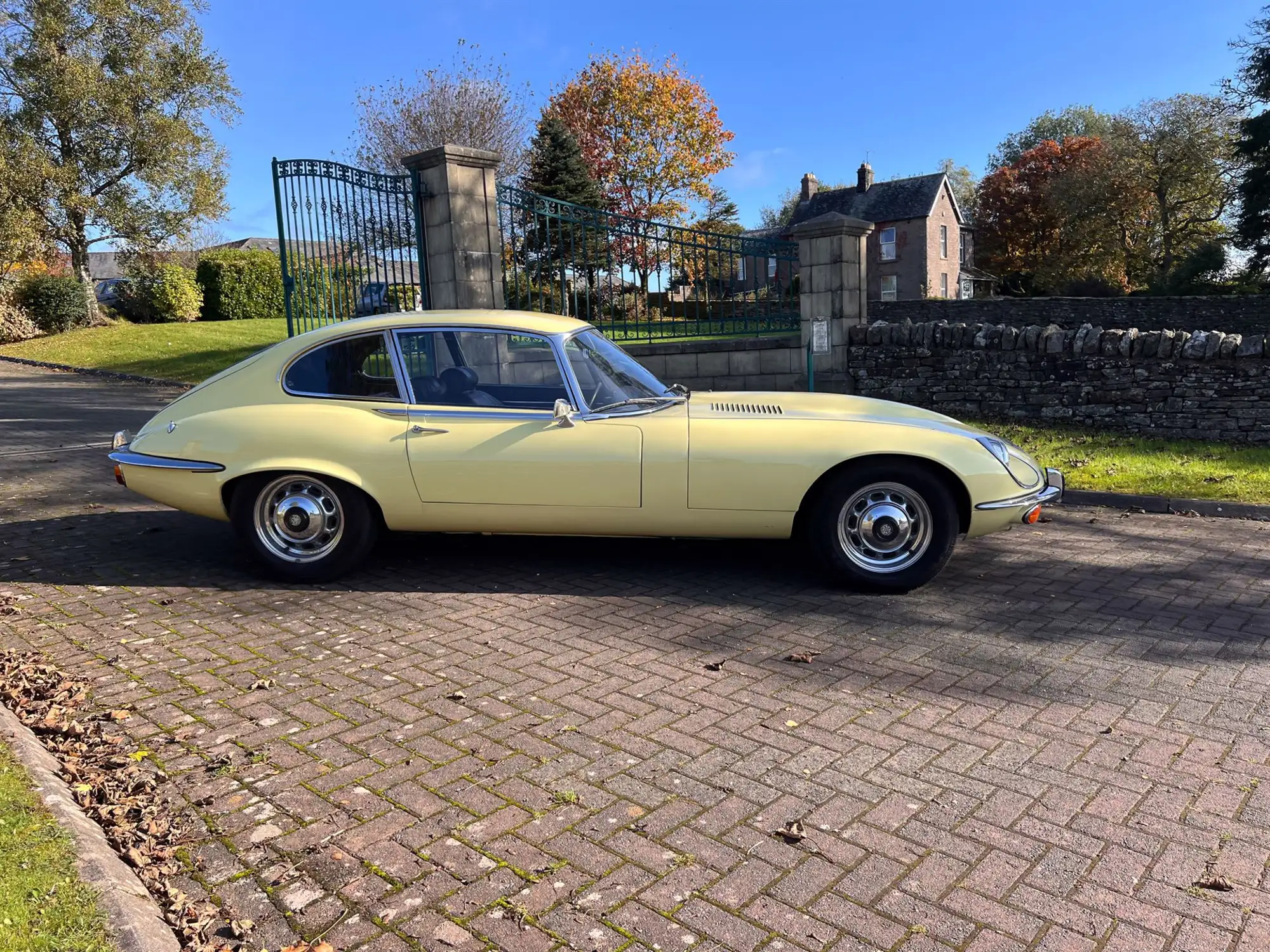 1972 Jaguar E-Type Series 3 V12 Coupé - Manual-Sold