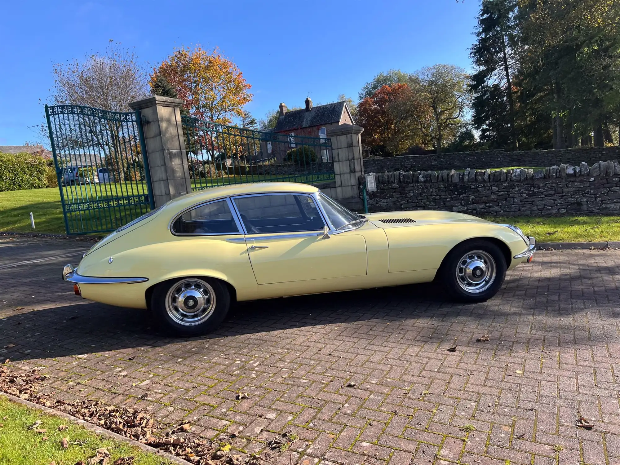 1972 Jaguar E-Type Series 3 V12 Coupé - Manual-Sold