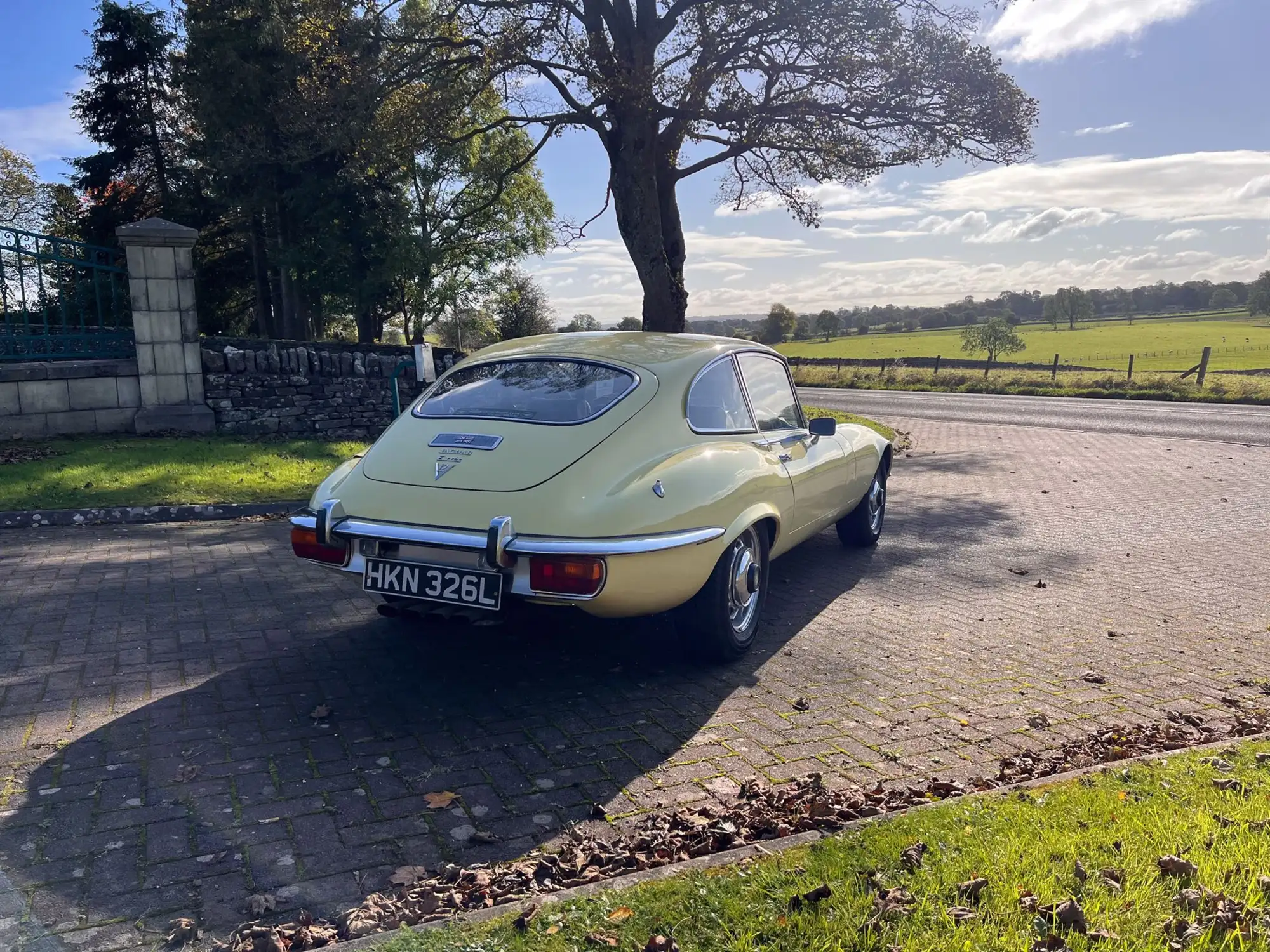 1972 Jaguar E-Type Series 3 V12 Coupé - Manual-Sold