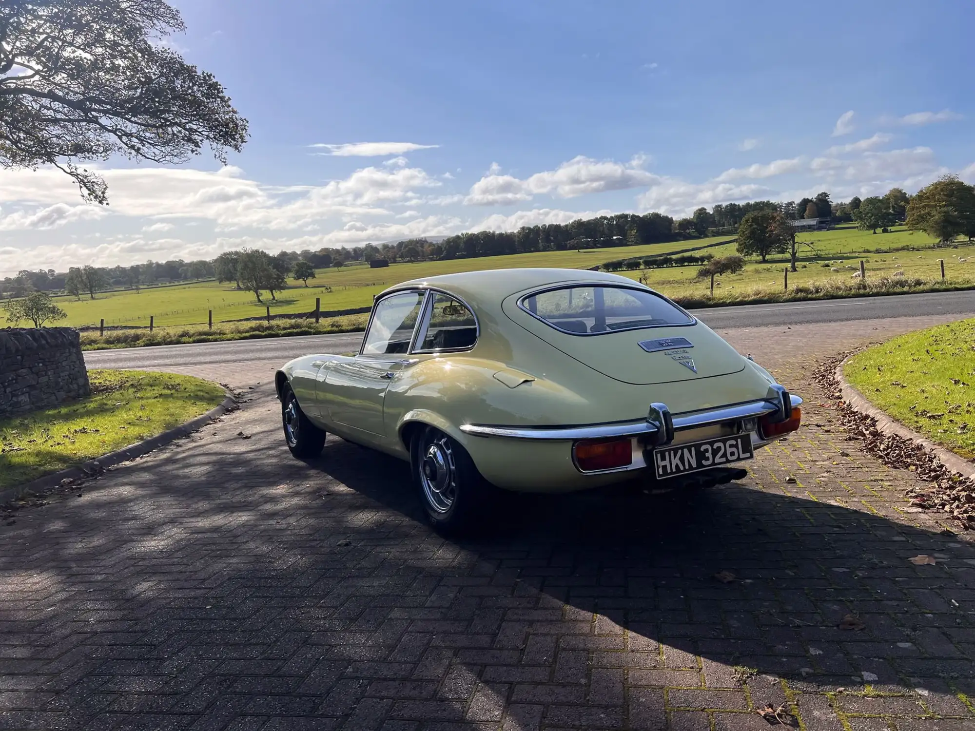 1972 Jaguar E-Type Series 3 V12 Coupé - Manual-Sold