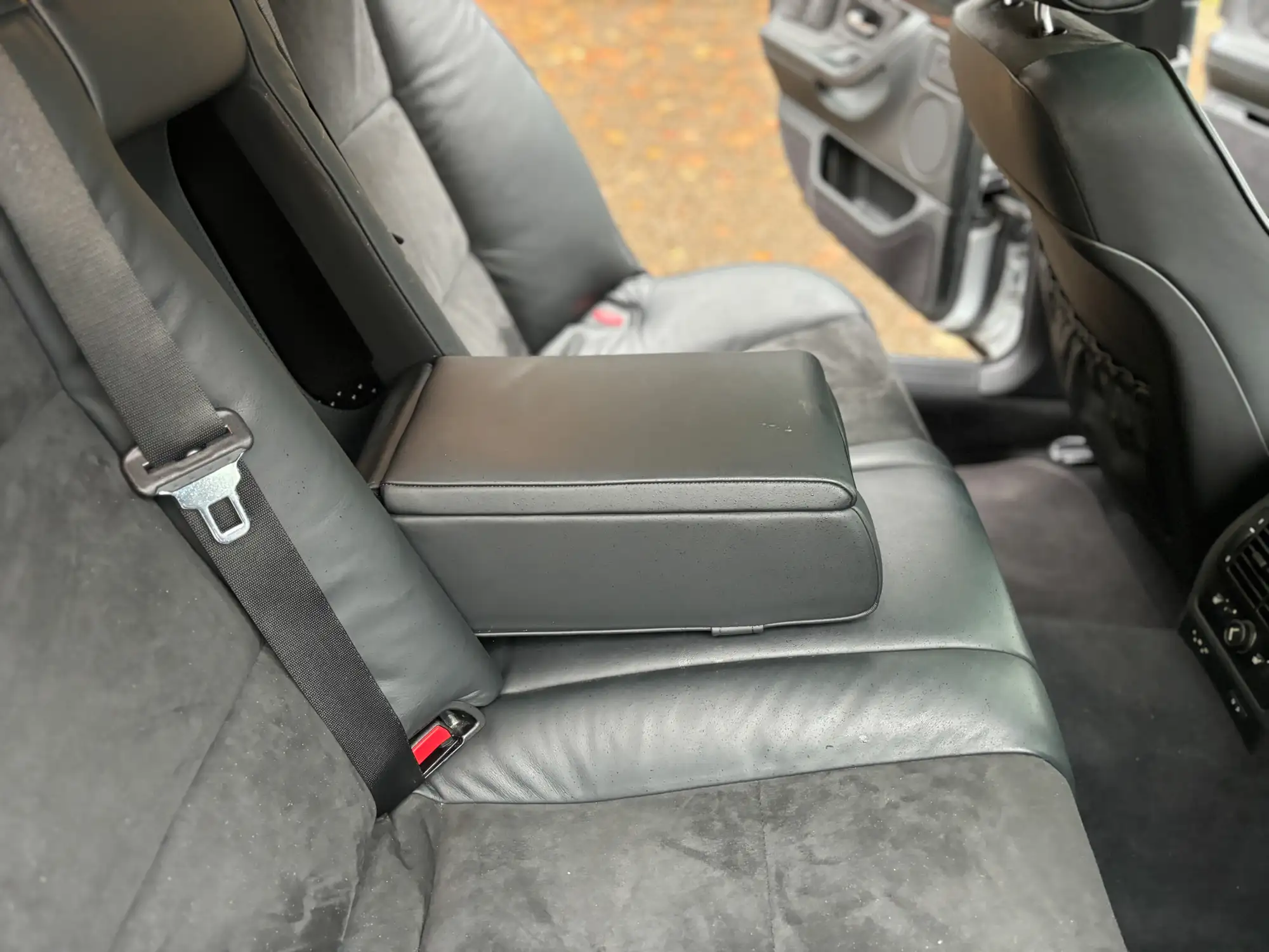 2001 BMW 740i Sport (E38)-Sold