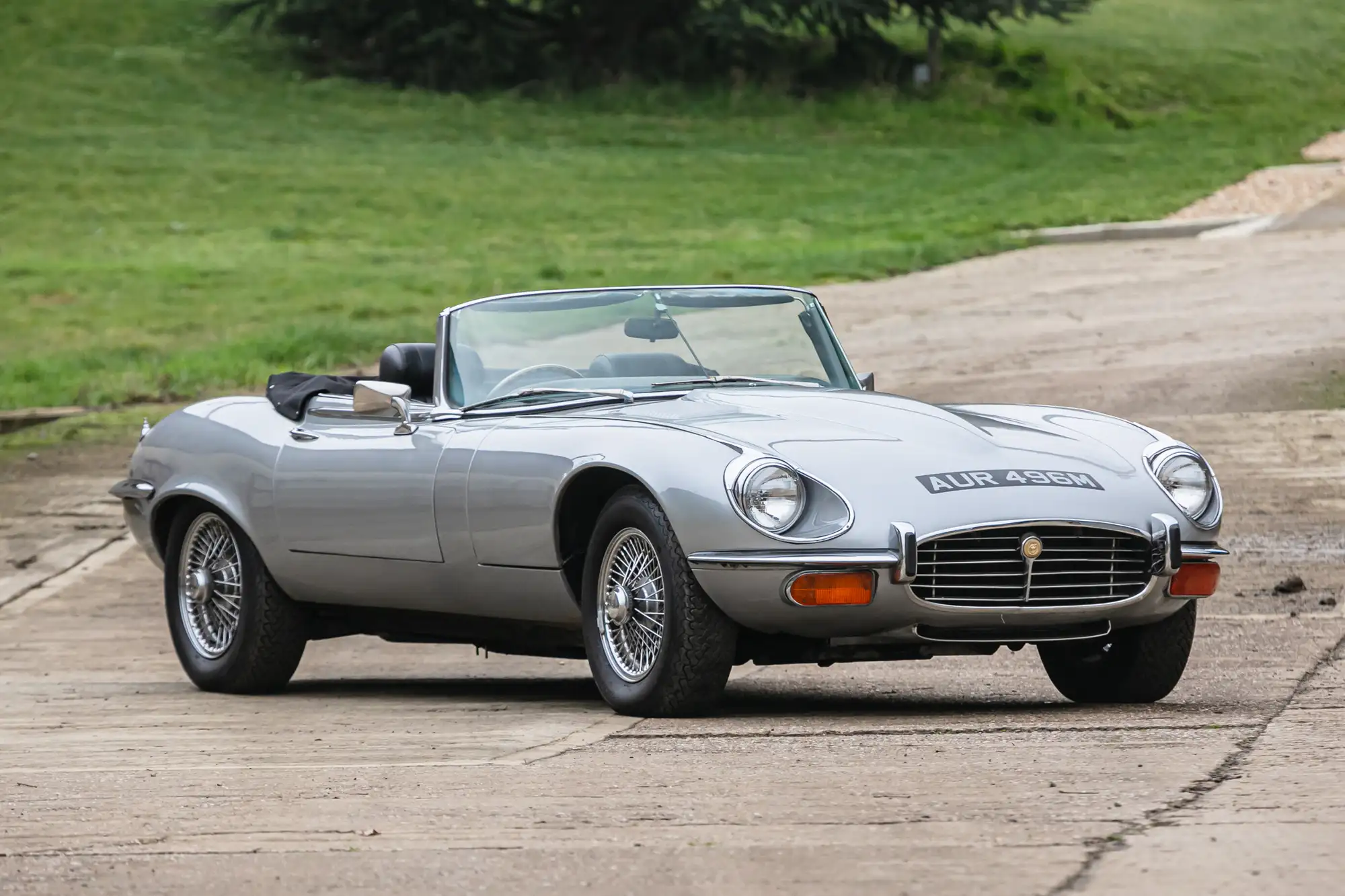 ロバート・ヴァイル・アウスレーゼ&シュペートレーゼ2005年2本セット 1965 Jaguar E-Type Roadster