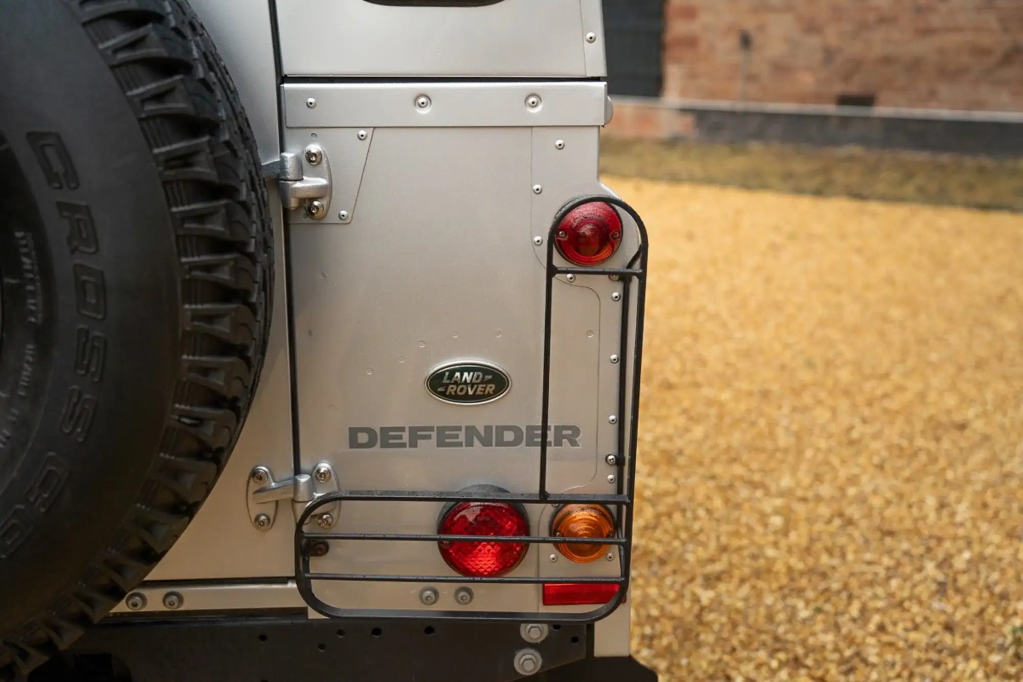 2015 Land Rover Defender 110 XS Station Wagon-Sold