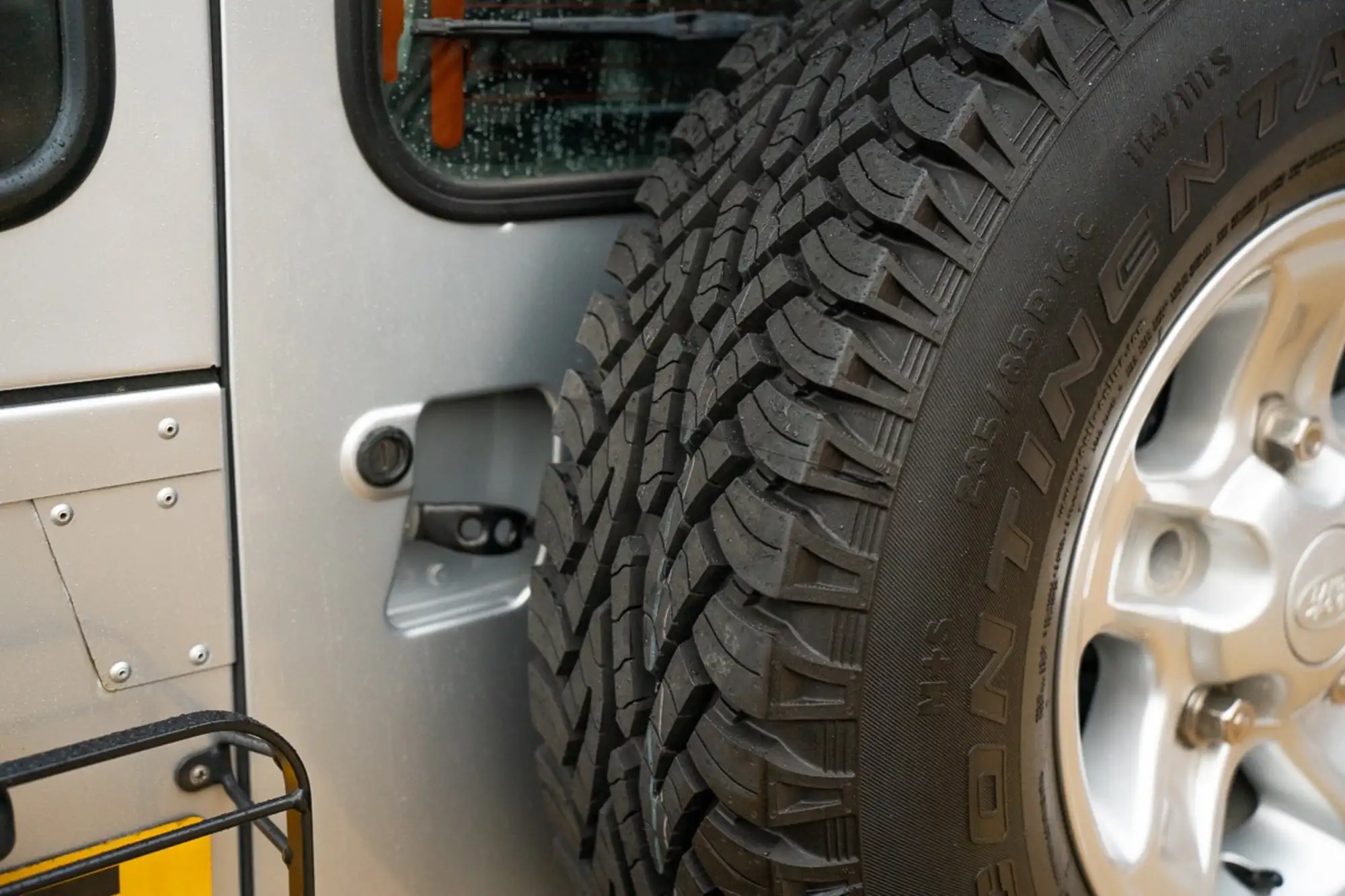 2015 Land Rover Defender 110 XS Station Wagon-Sold