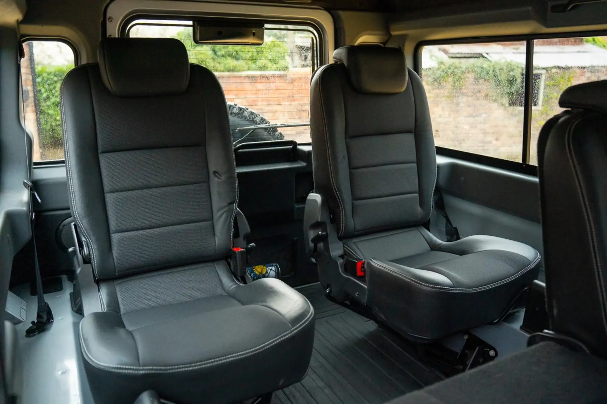 2015 Land Rover Defender 110 XS Station Wagon-Sold