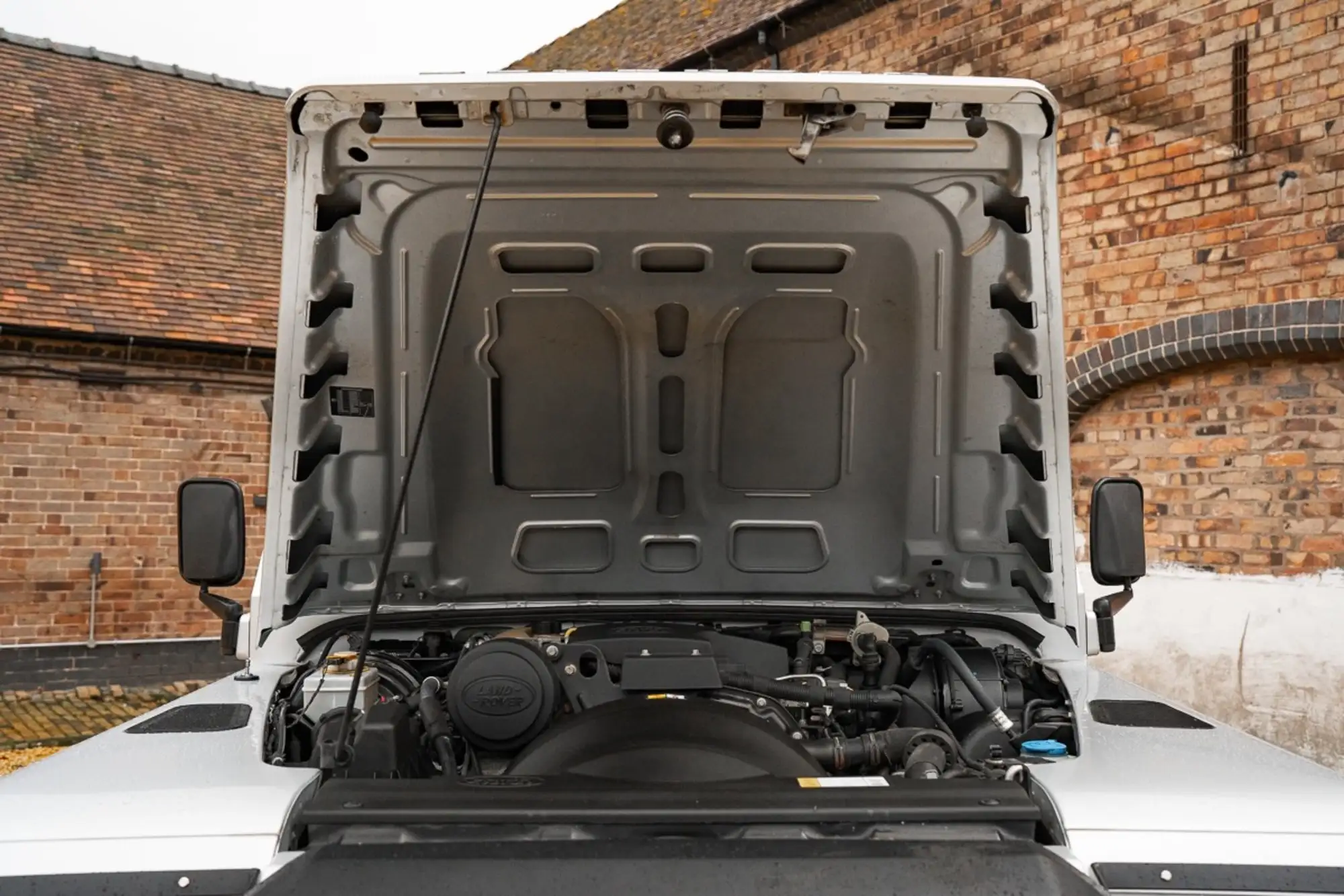 2015 Land Rover Defender 110 XS Station Wagon-Sold