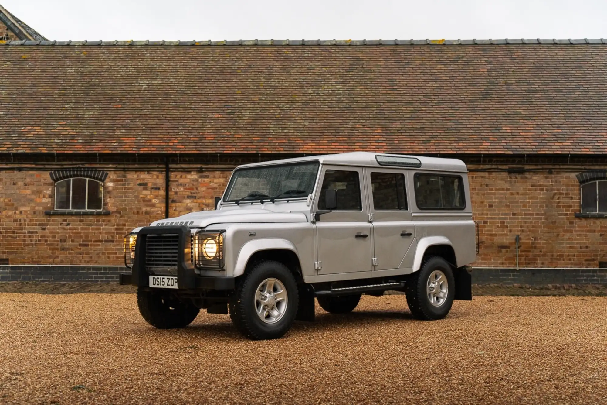 2015 Land Rover Defender 110 XS Station Wagon-Sold