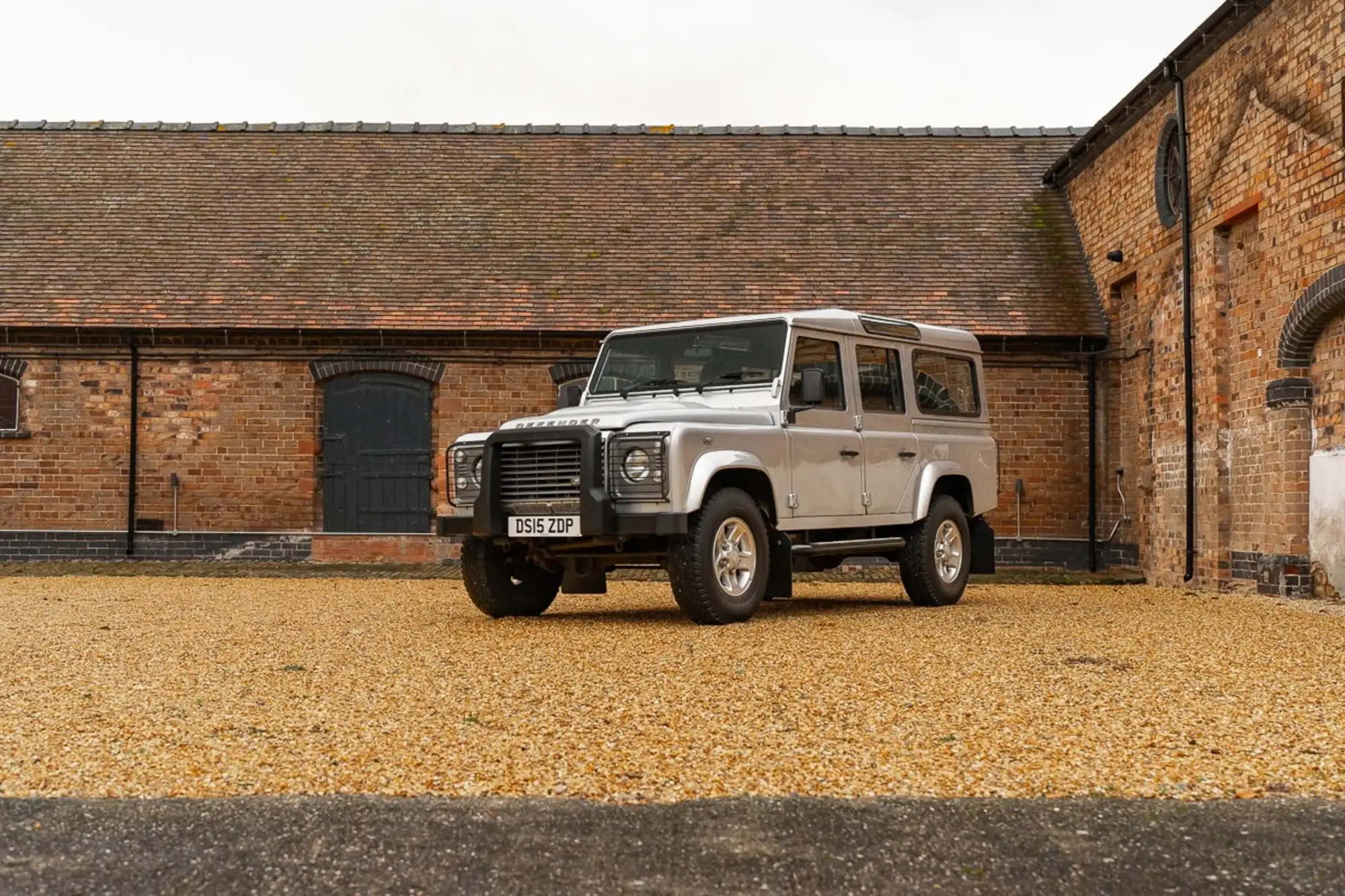 2015 Land Rover Defender 110 XS Station Wagon-Sold