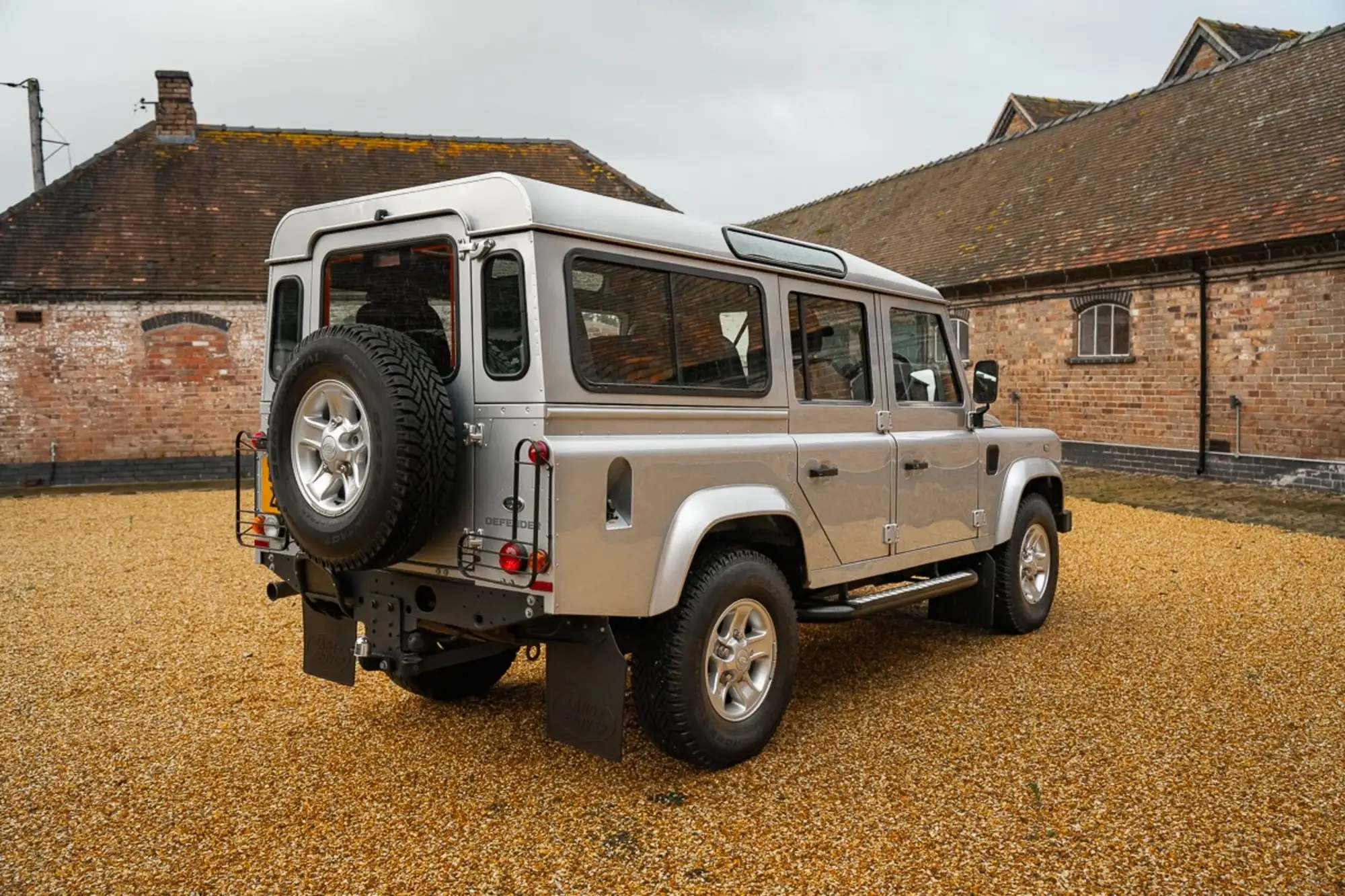 2015 Land Rover Defender 110 XS Station Wagon-Sold