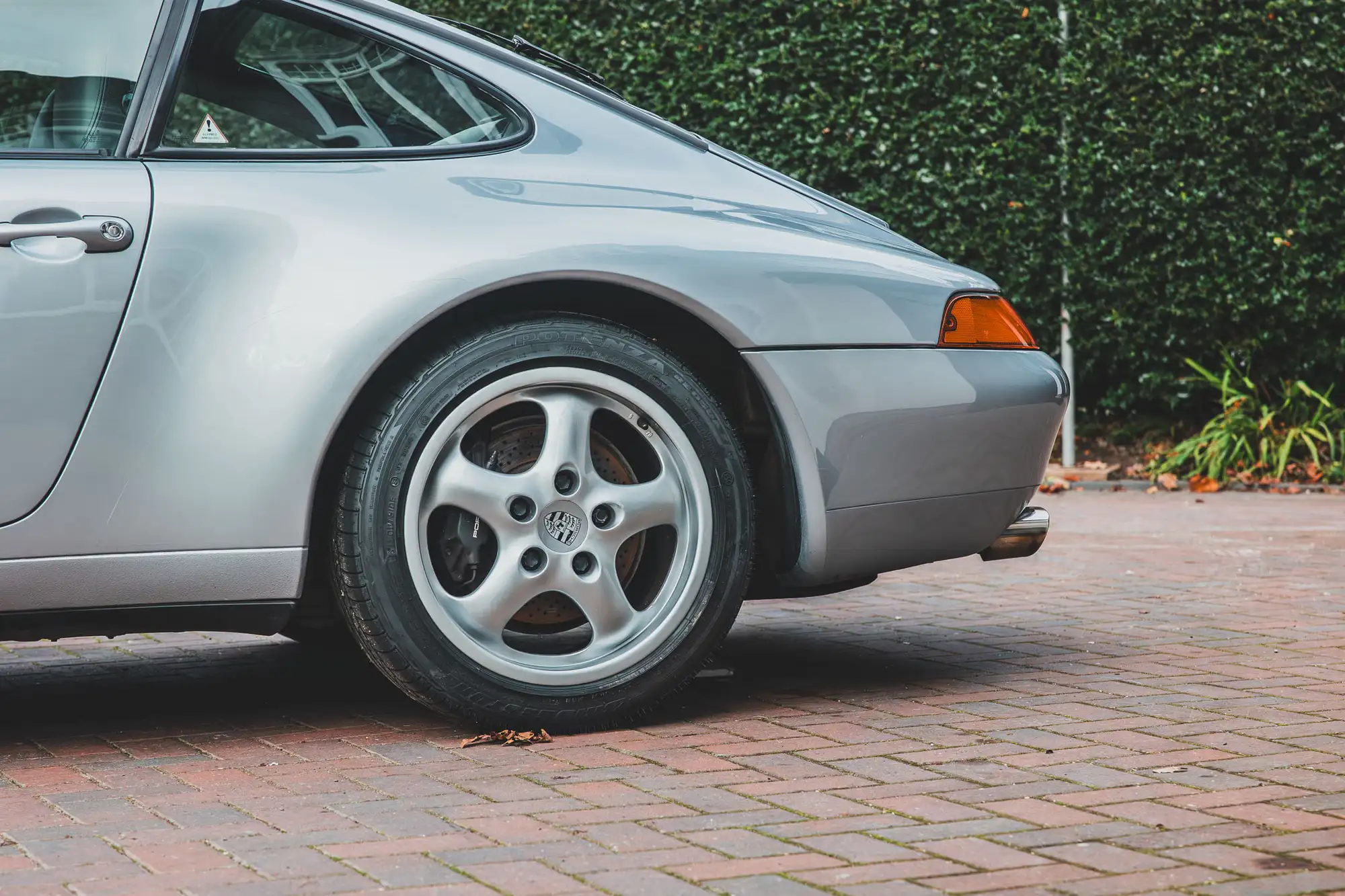 1994 Porsche 911 Carrera 2 993-Sold