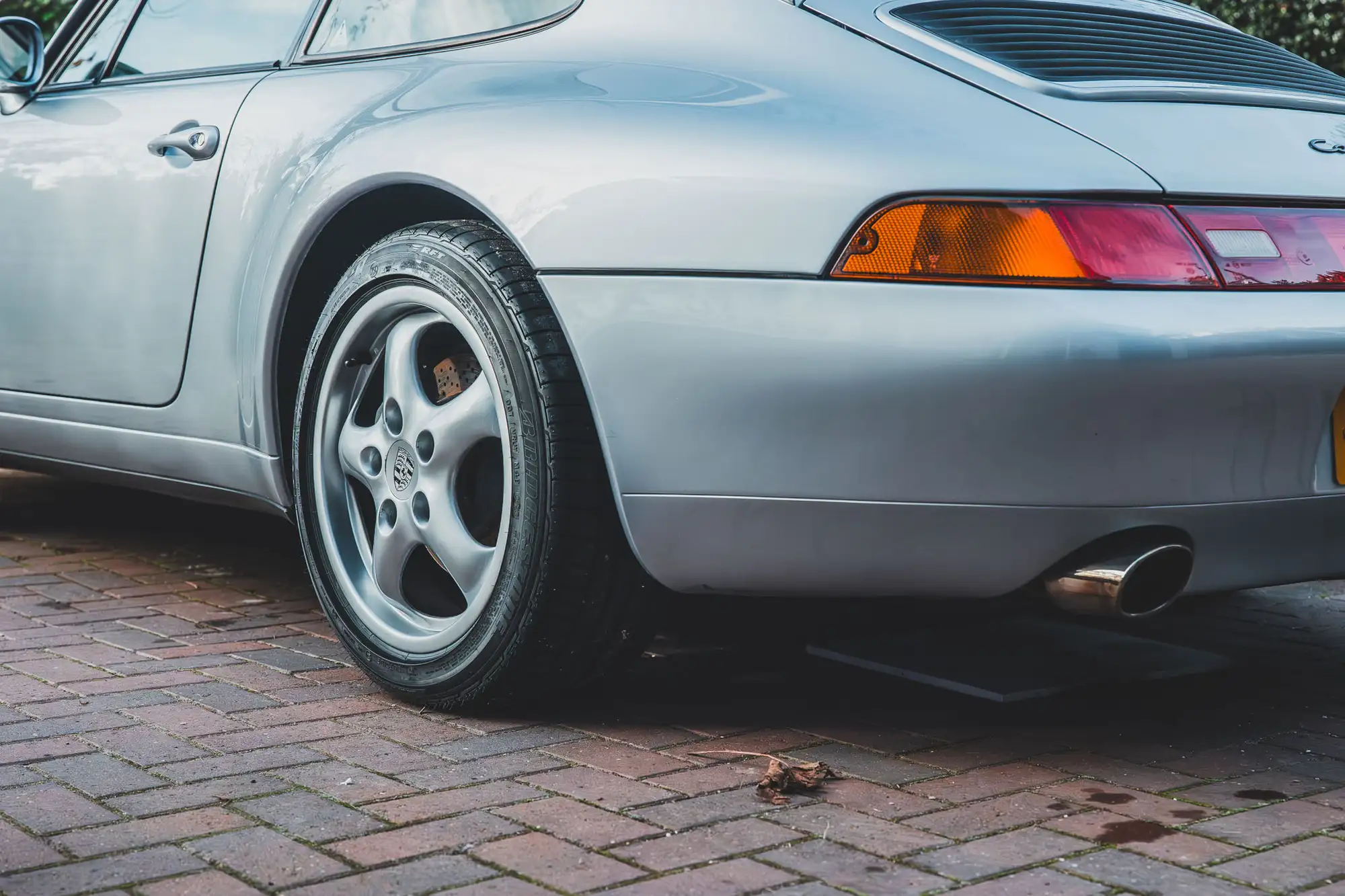 1994 Porsche 911 Carrera 2 993-Sold
