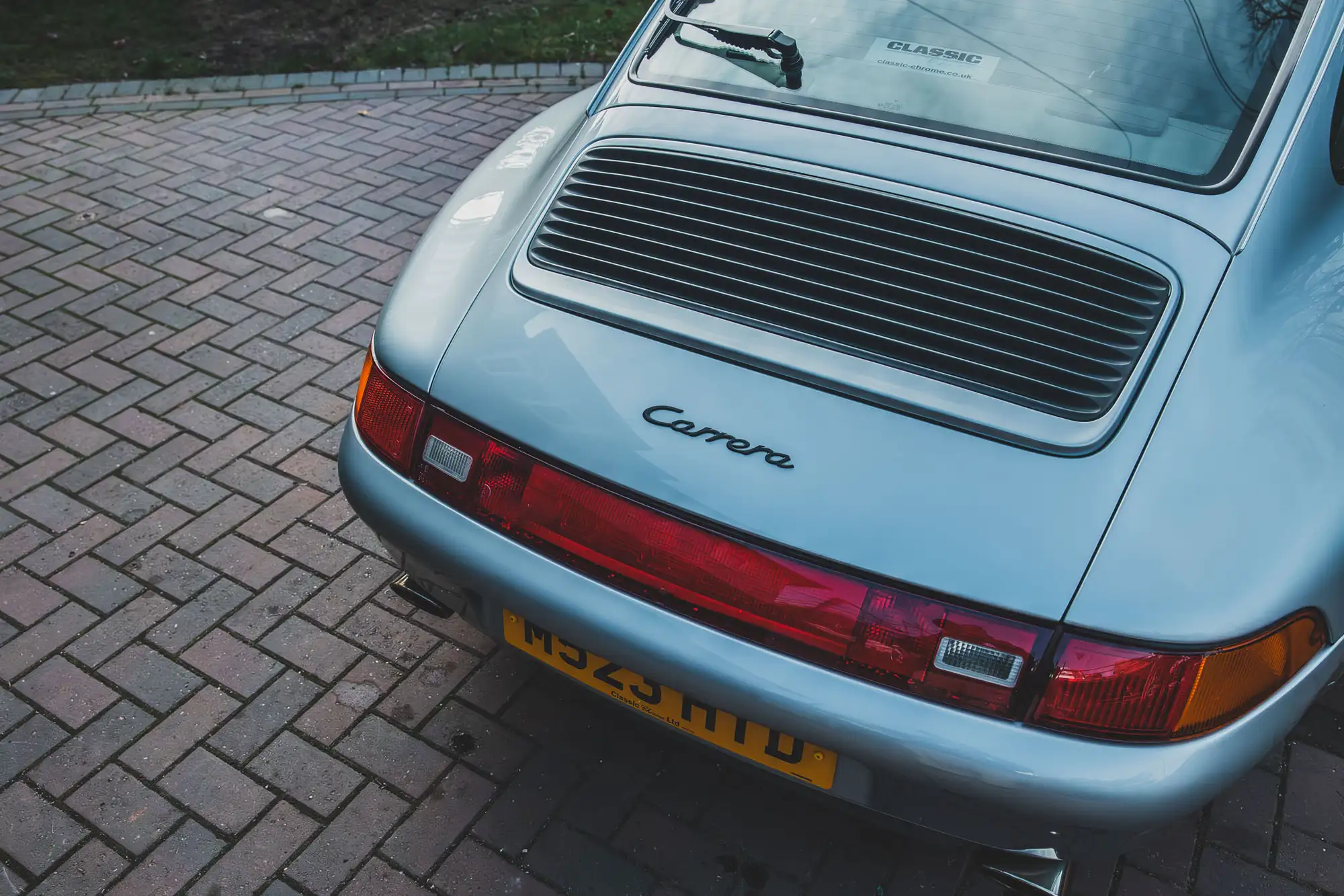 1994 Porsche 911 Carrera 2 993-Sold