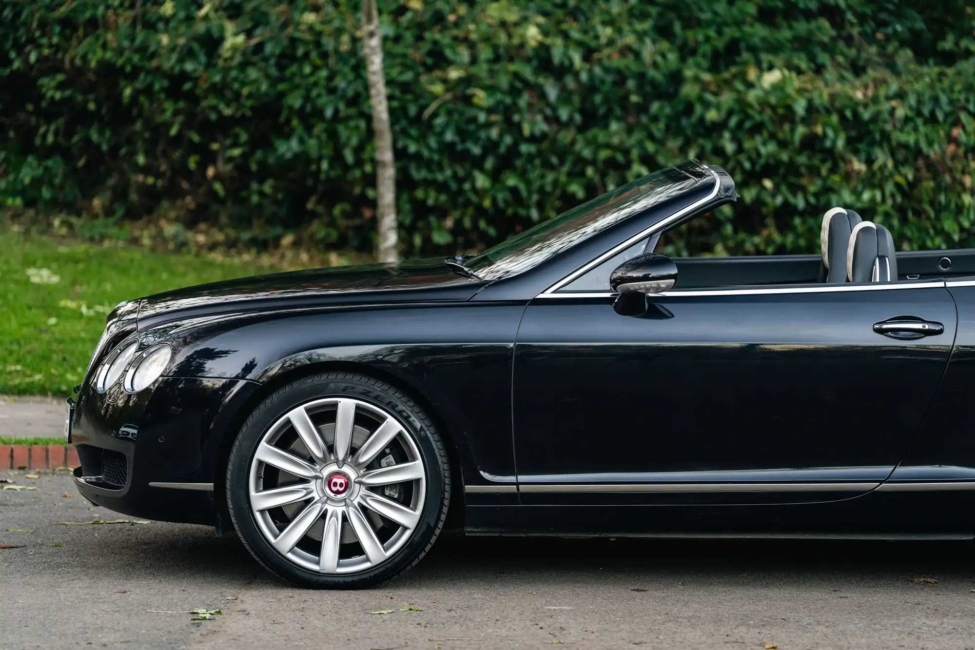 2009 Bentley Comtinental GTC Mulliner-Sold