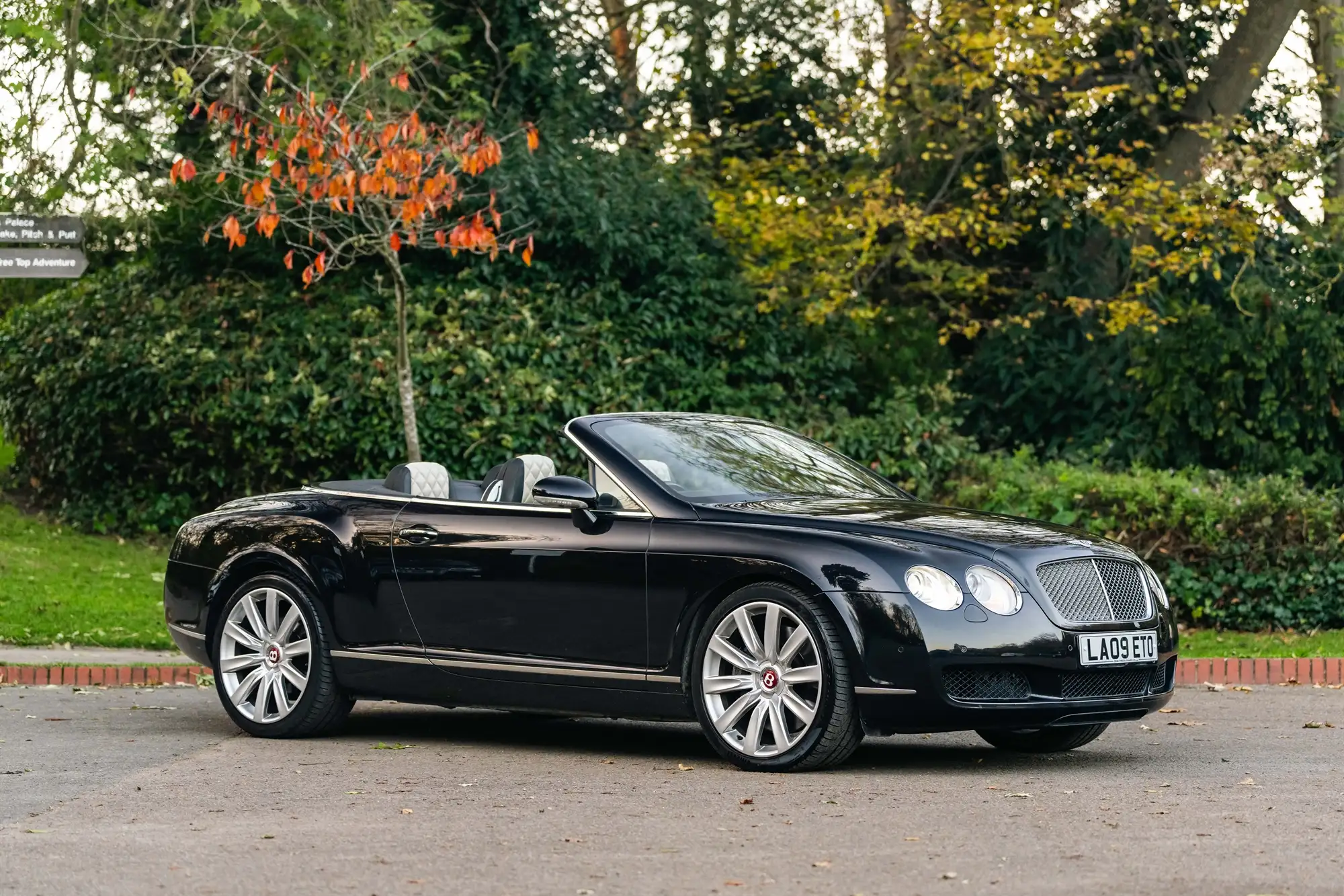 2009 Bentley Comtinental GTC Mulliner-Sold