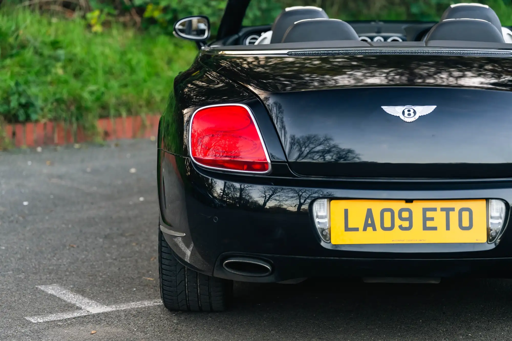 2009 Bentley Comtinental GTC Mulliner-Sold