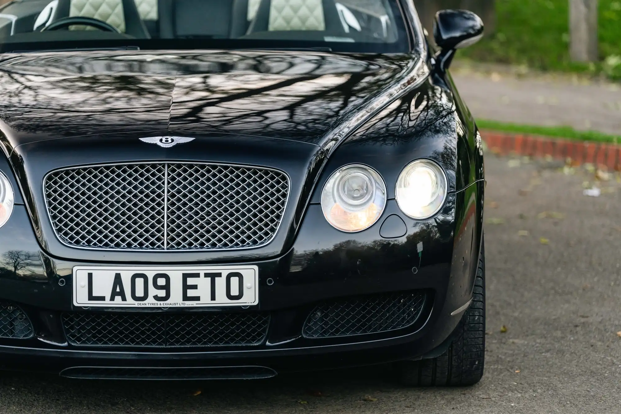 2009 Bentley Comtinental GTC Mulliner-Sold