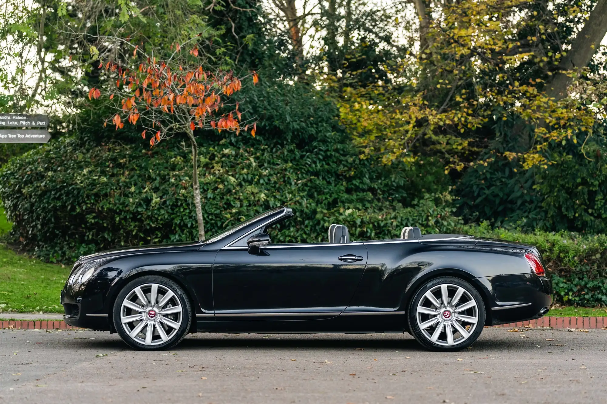 2009 Bentley Comtinental GTC Mulliner-Sold