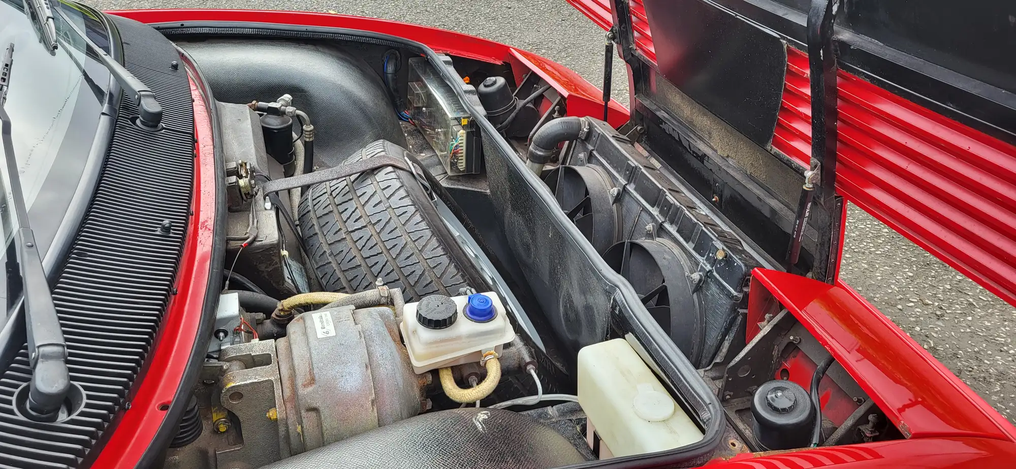 1986 Ferrari Mondial 3.2 QV-Sold