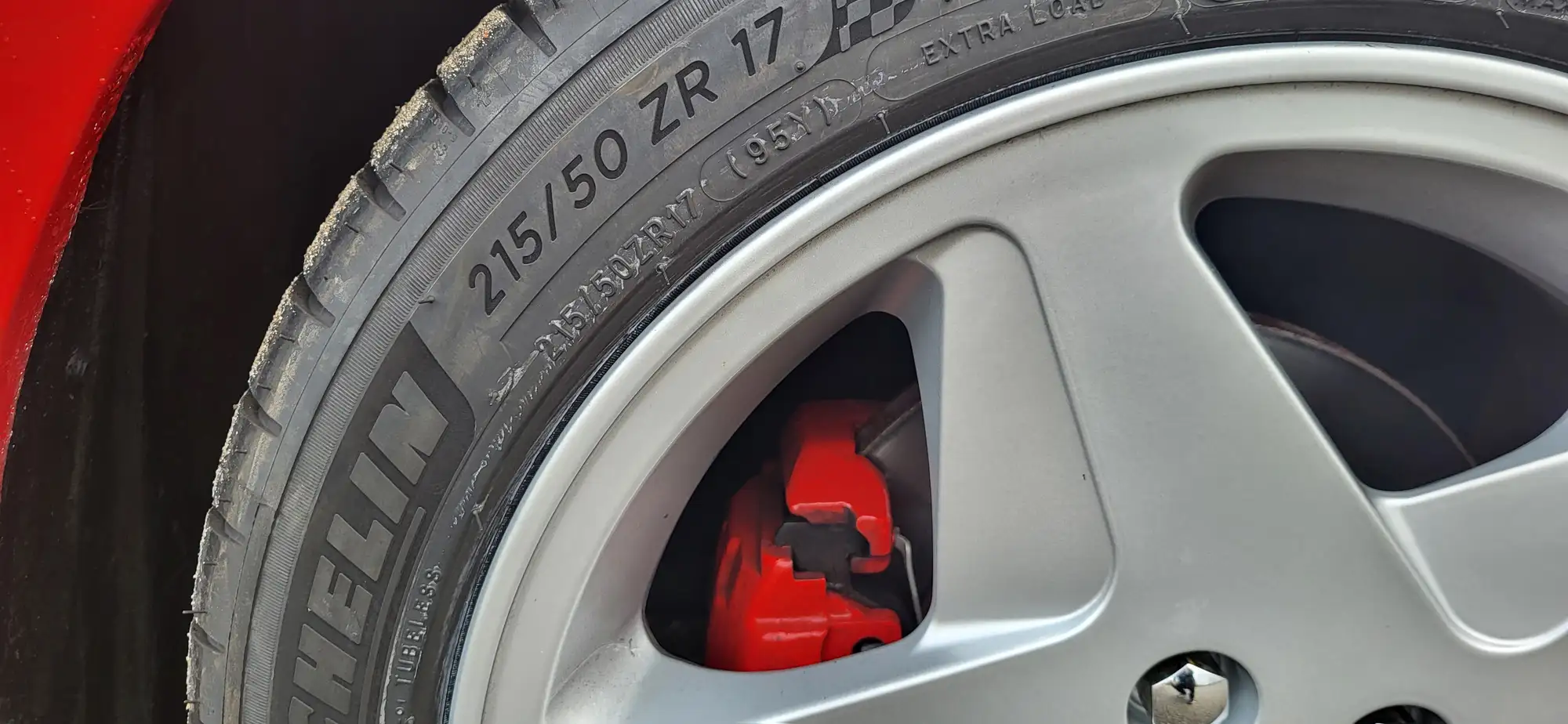 1986 Ferrari Mondial 3.2 QV-Sold