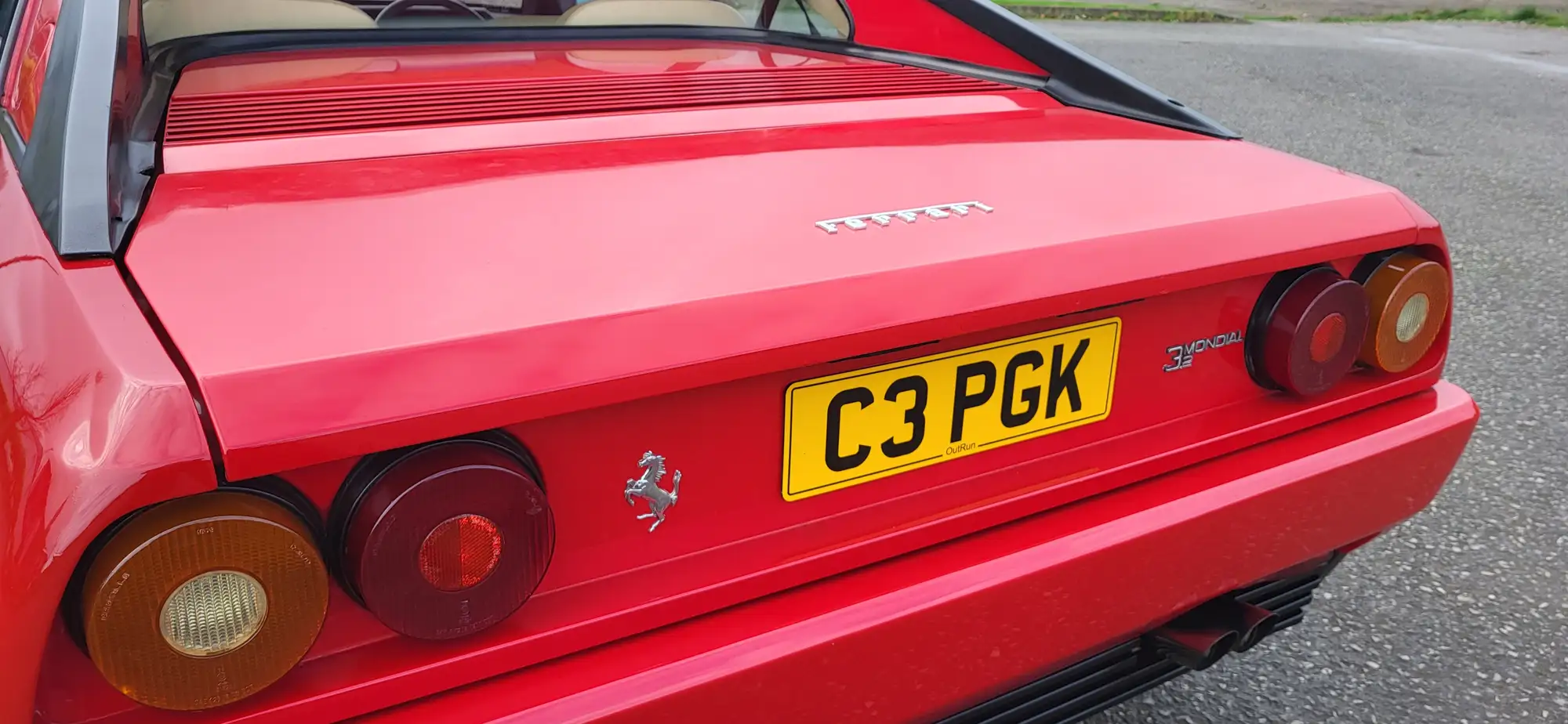 1986 Ferrari Mondial 3.2 QV-Sold