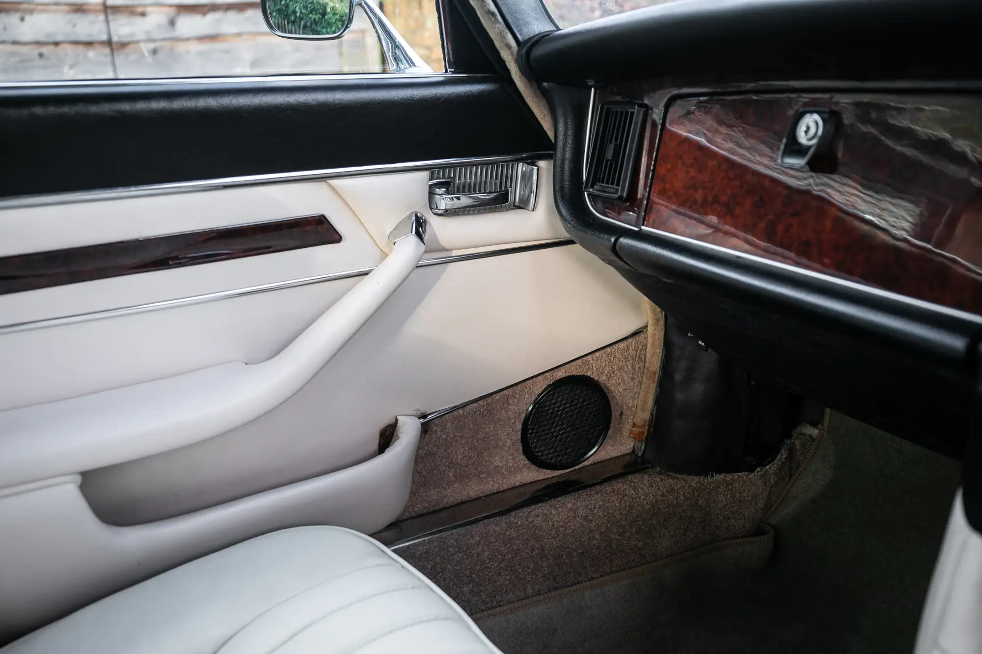 1977 Daimler Sovereign Series 2 4.2-Litre Coupé -Sold