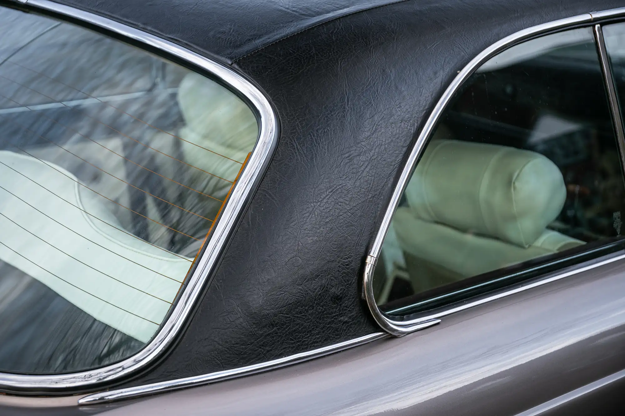 1977 Daimler Sovereign Series 2 4.2-Litre Coupé -Sold