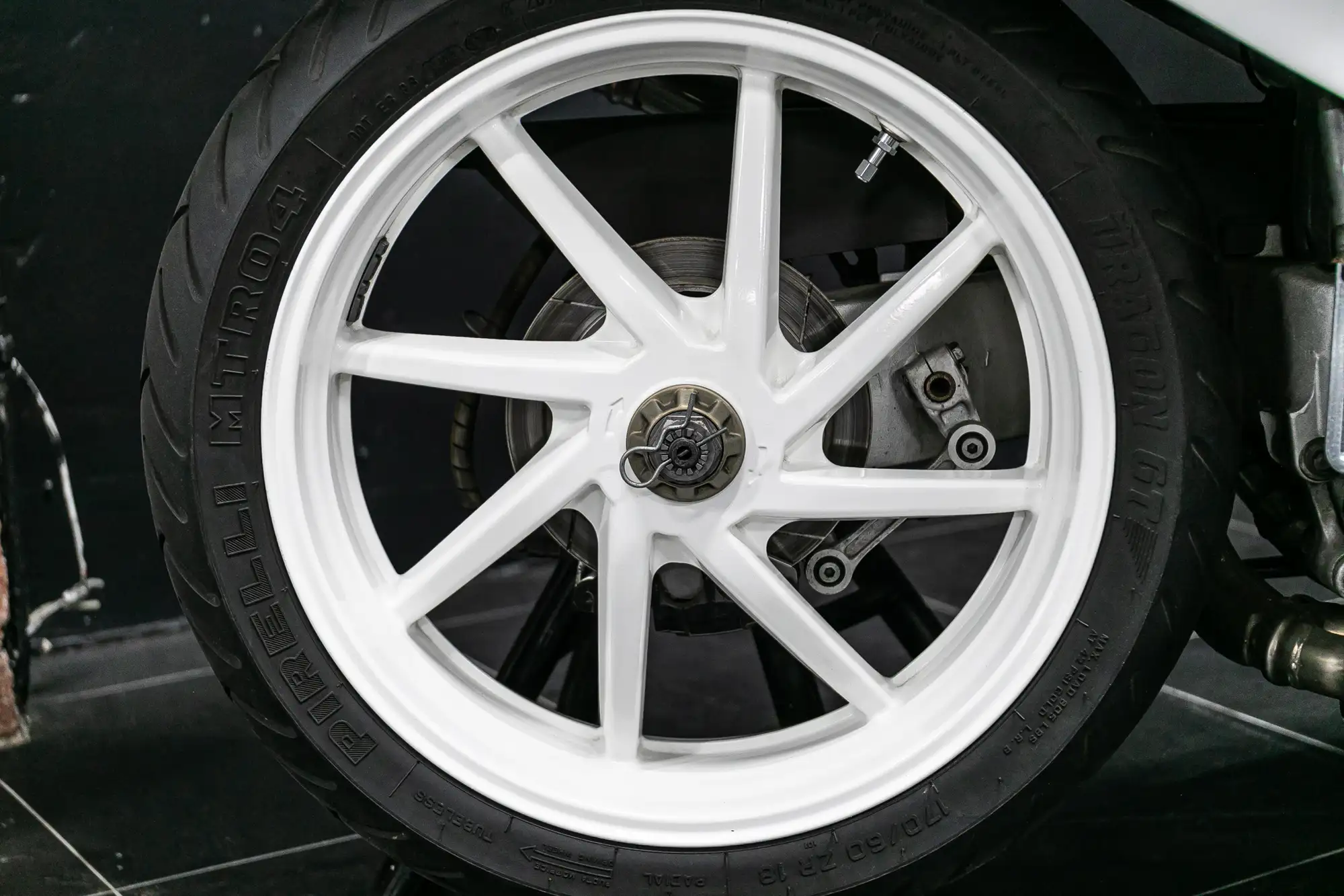 Honda VFR750R Type NC30 748cc-Sold