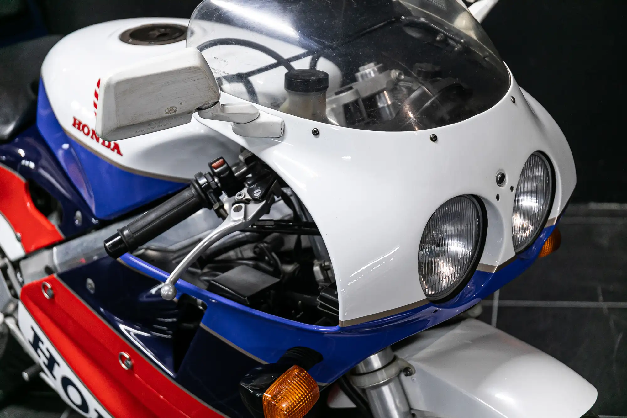 Honda VFR750R Type NC30 748cc-Sold