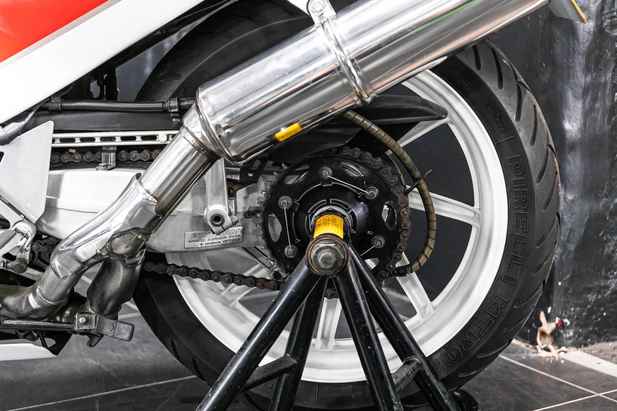 Honda VFR750R Type NC30 748cc-Sold