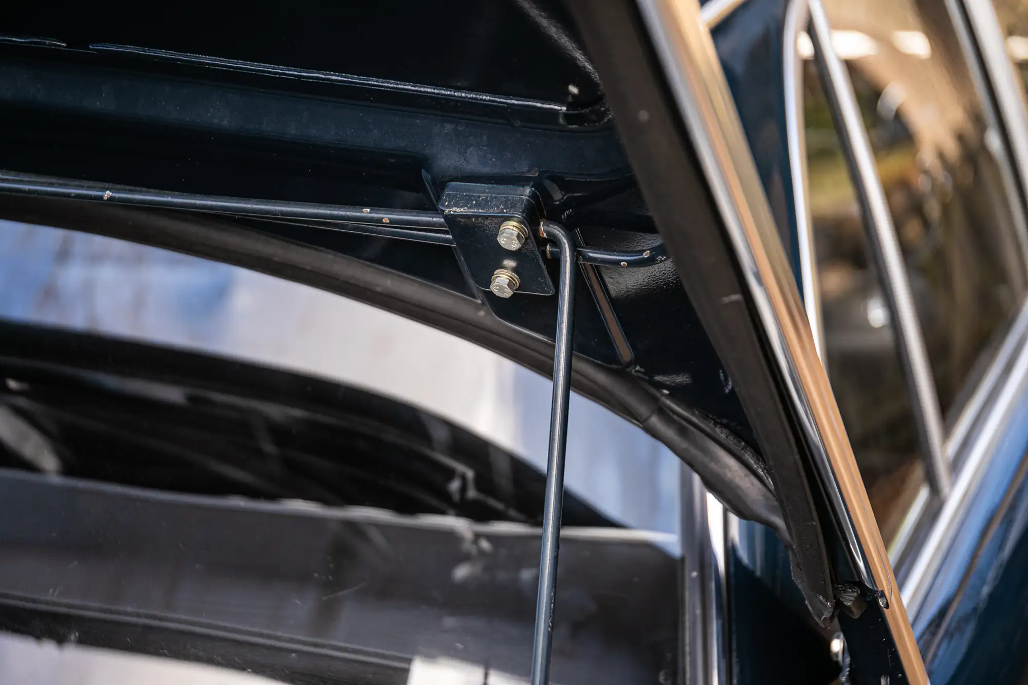 1972 BMW 2000 Neue Klasse-Sold