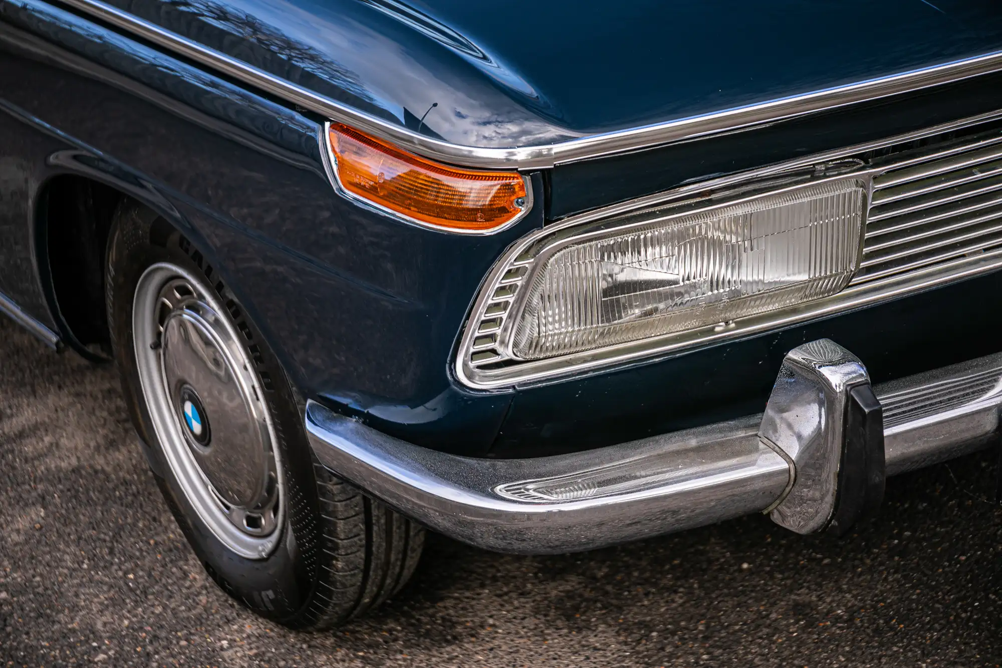 1972 BMW 2000 Neue Klasse-Sold