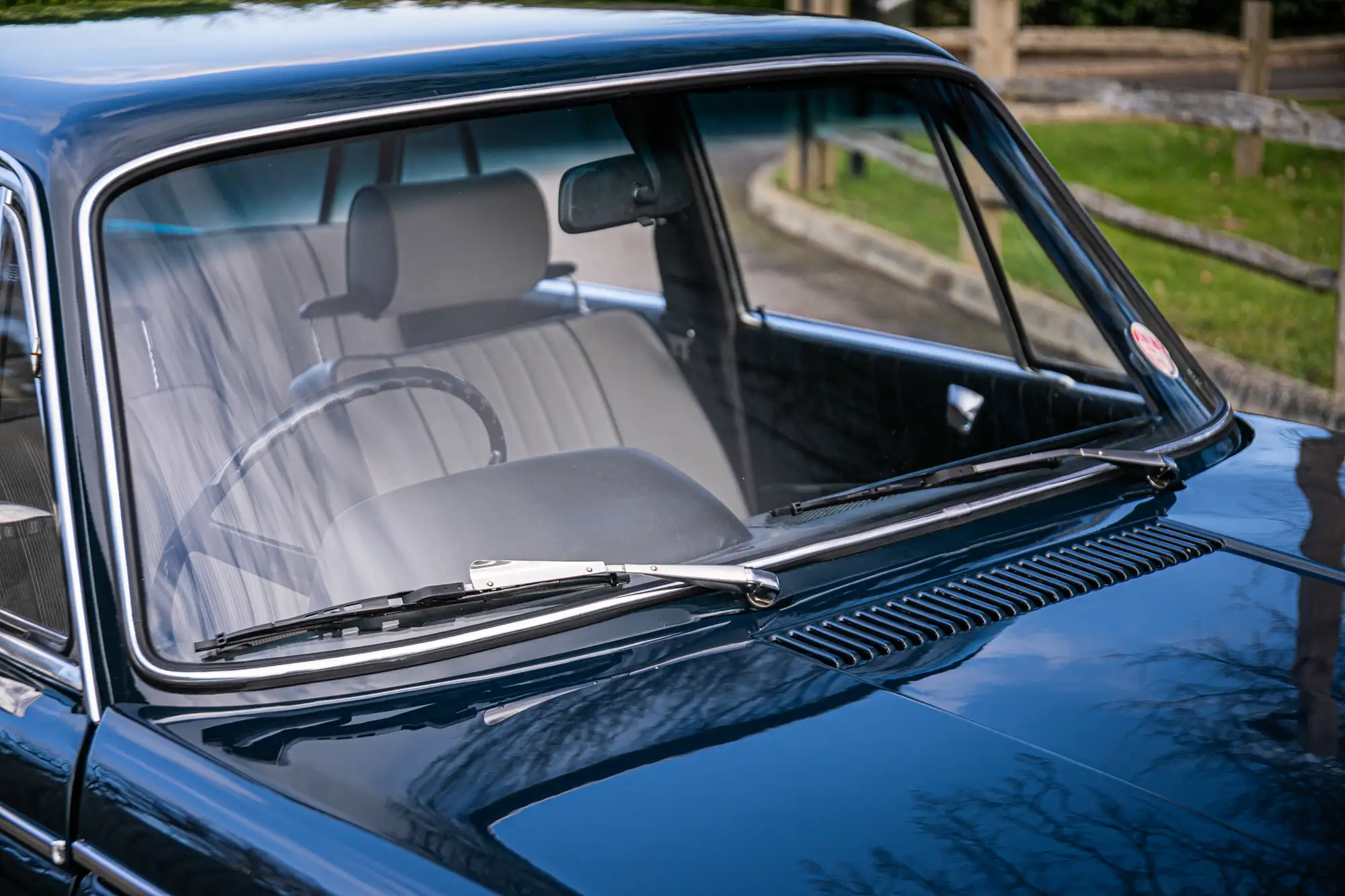 1972 BMW 2000 Neue Klasse-Sold