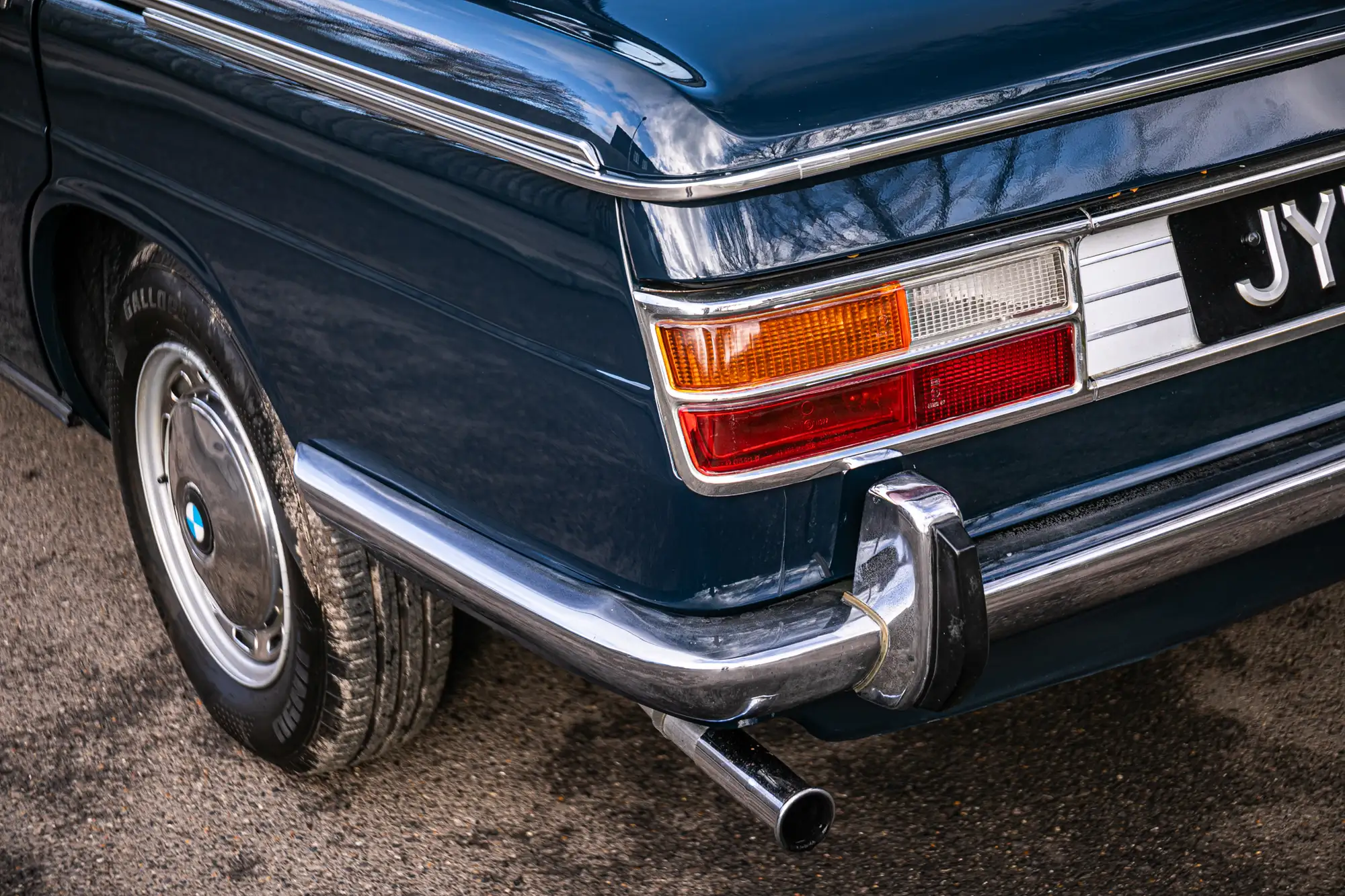 1972 BMW 2000 Neue Klasse-Sold