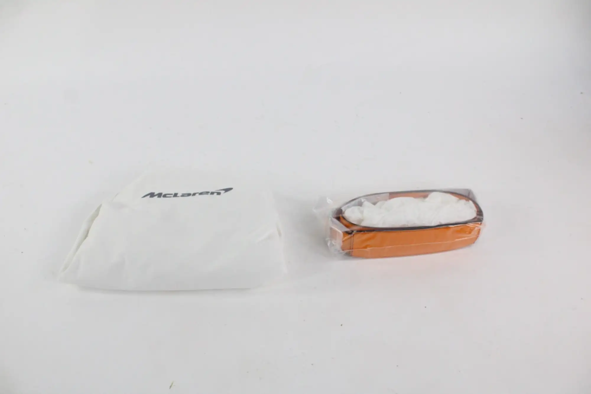 2020 McLaren Speedtail Quarterre Schedoni Carbon Fibre Holda-For Sale