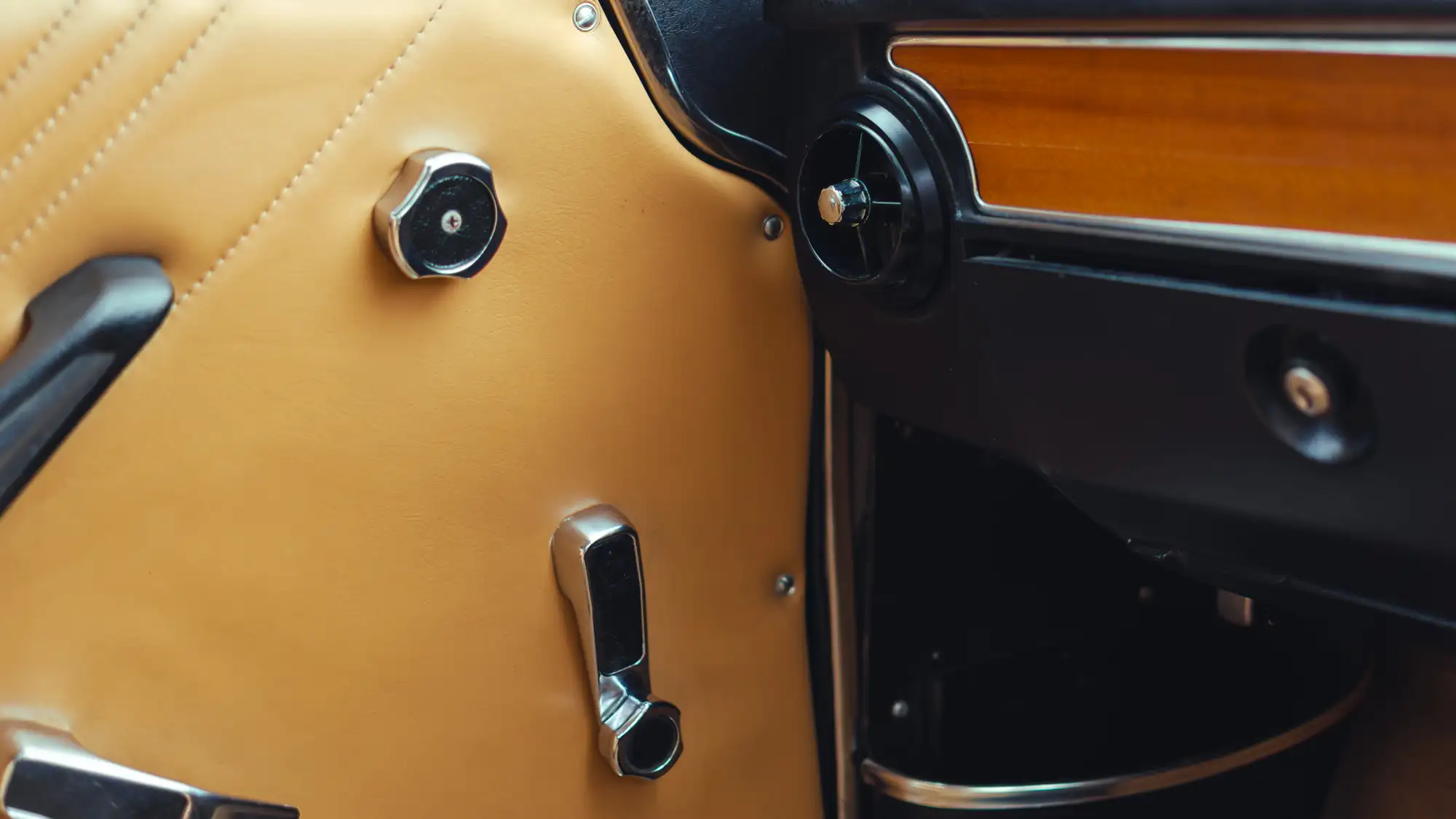 1977 Alfa Romeo GT1600 Junior Coupé-Sold