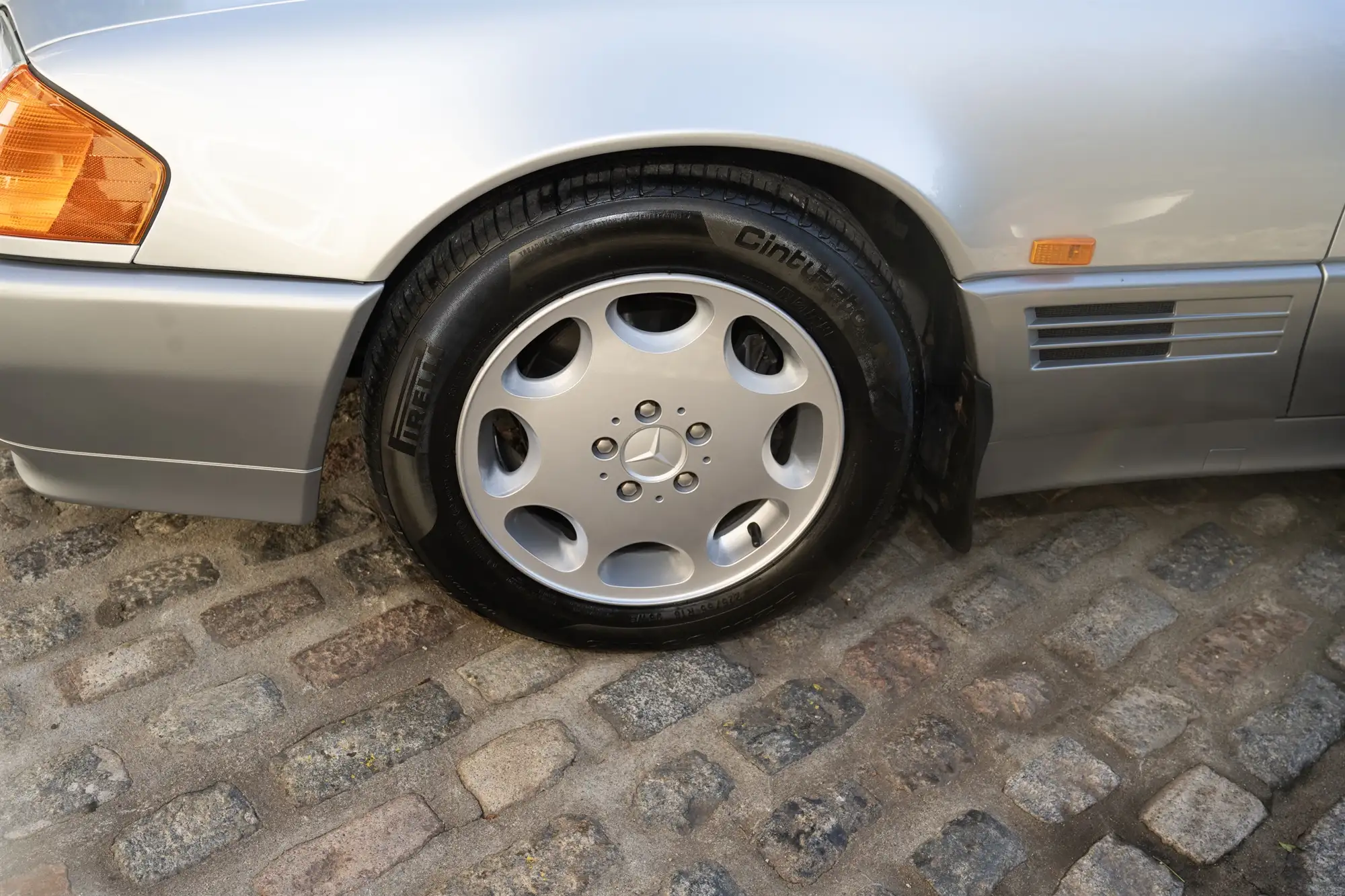 1993 Mercedes-Benz SL320 - 25,000 Miles-For Sale