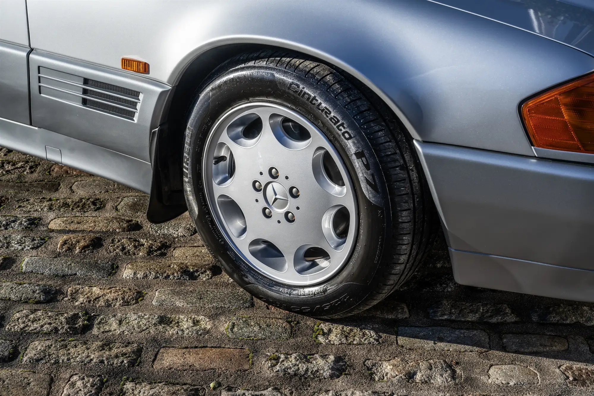 1993 Mercedes-Benz SL320 - 25,000 Miles-For Sale